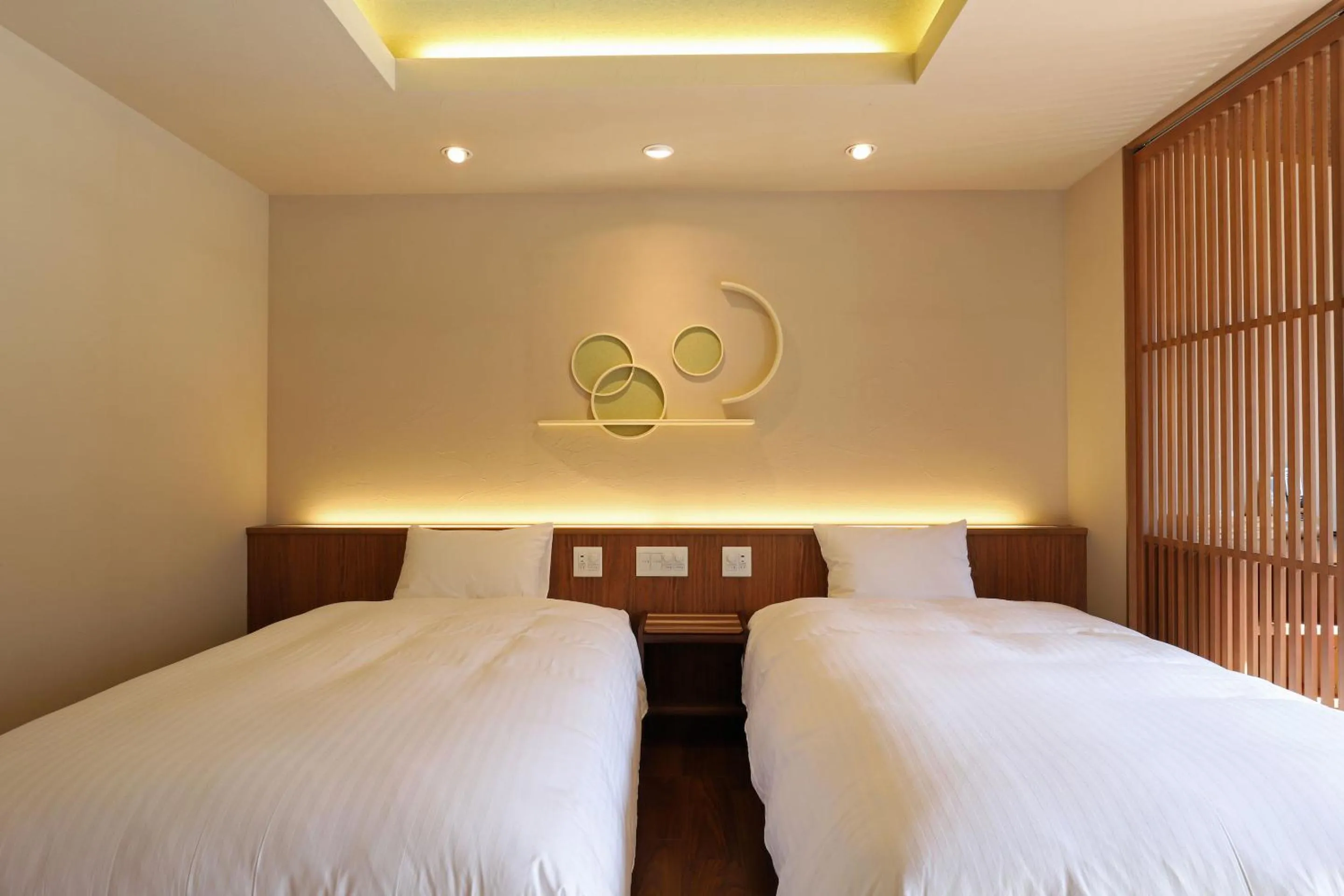 Roshokan Japanese western style room - Twin bed with Futon＆hot spring bath in Yamagataya