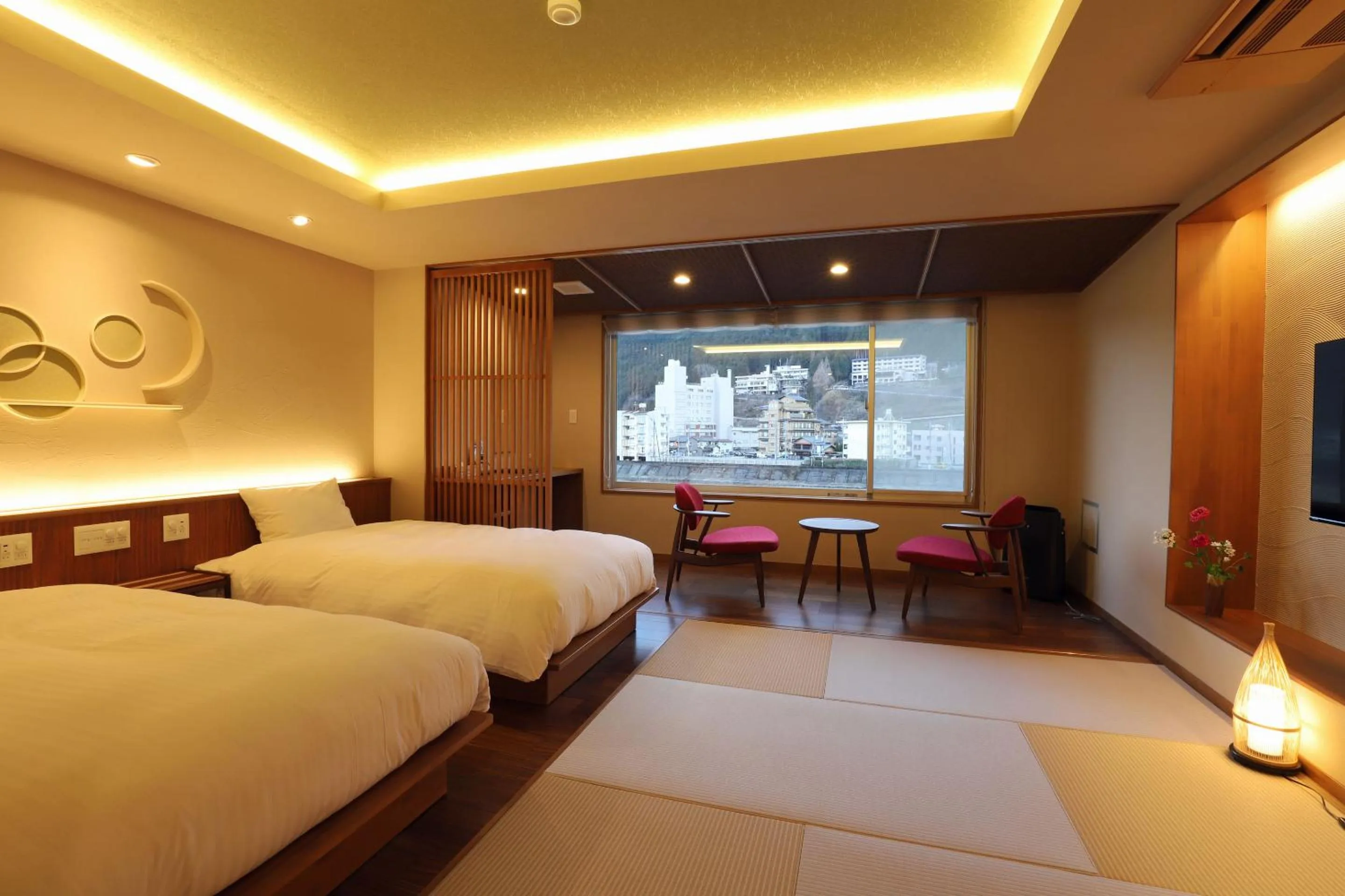 Roshokan Japanese western style room - Twin bed with Futon＆hot spring bath in Yamagataya