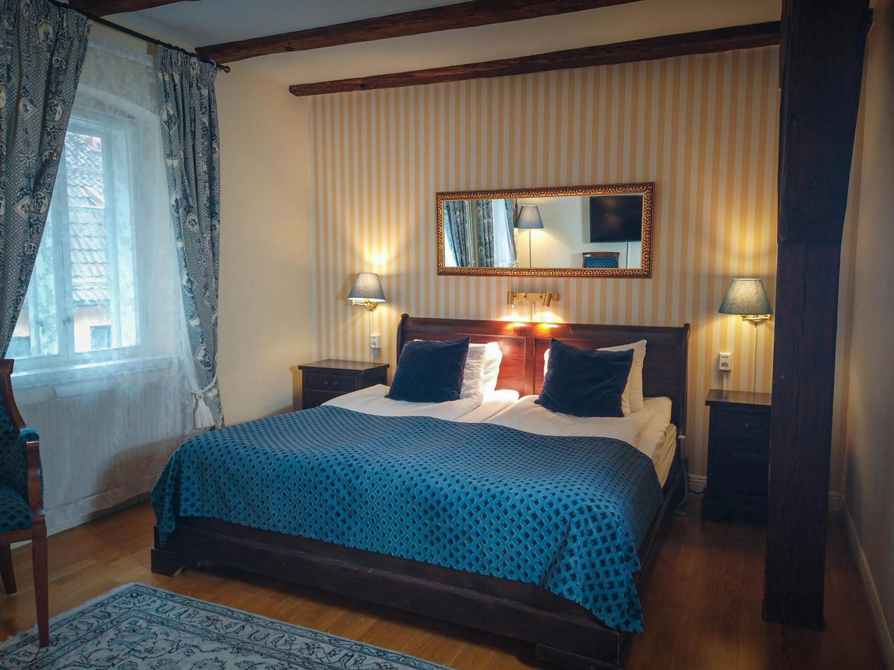 Deluxe Double Room in Mayfair Hotel Tunneln