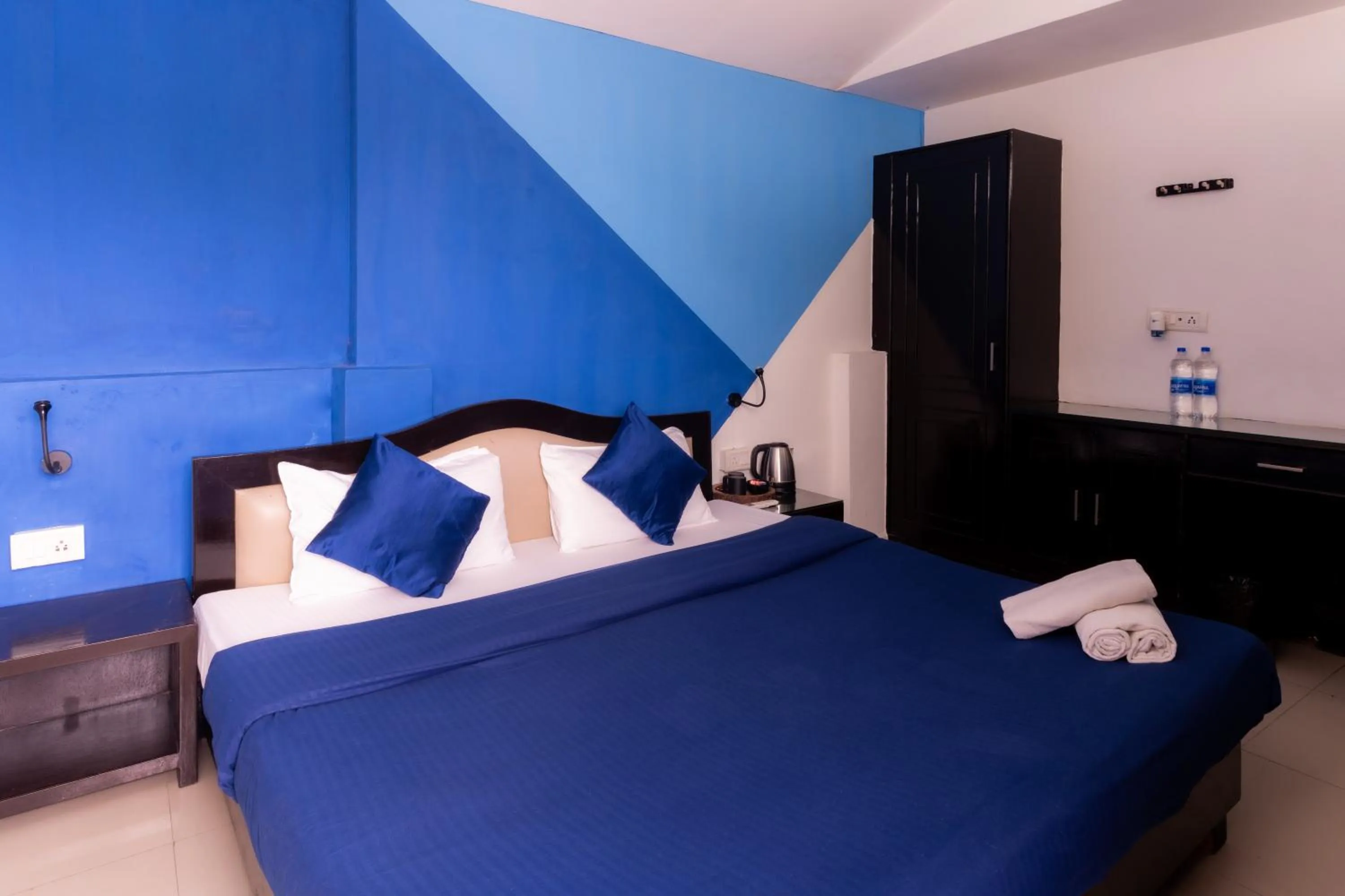 Taj View room in Joey's Hostel Agra - 200m from Taj Mahal