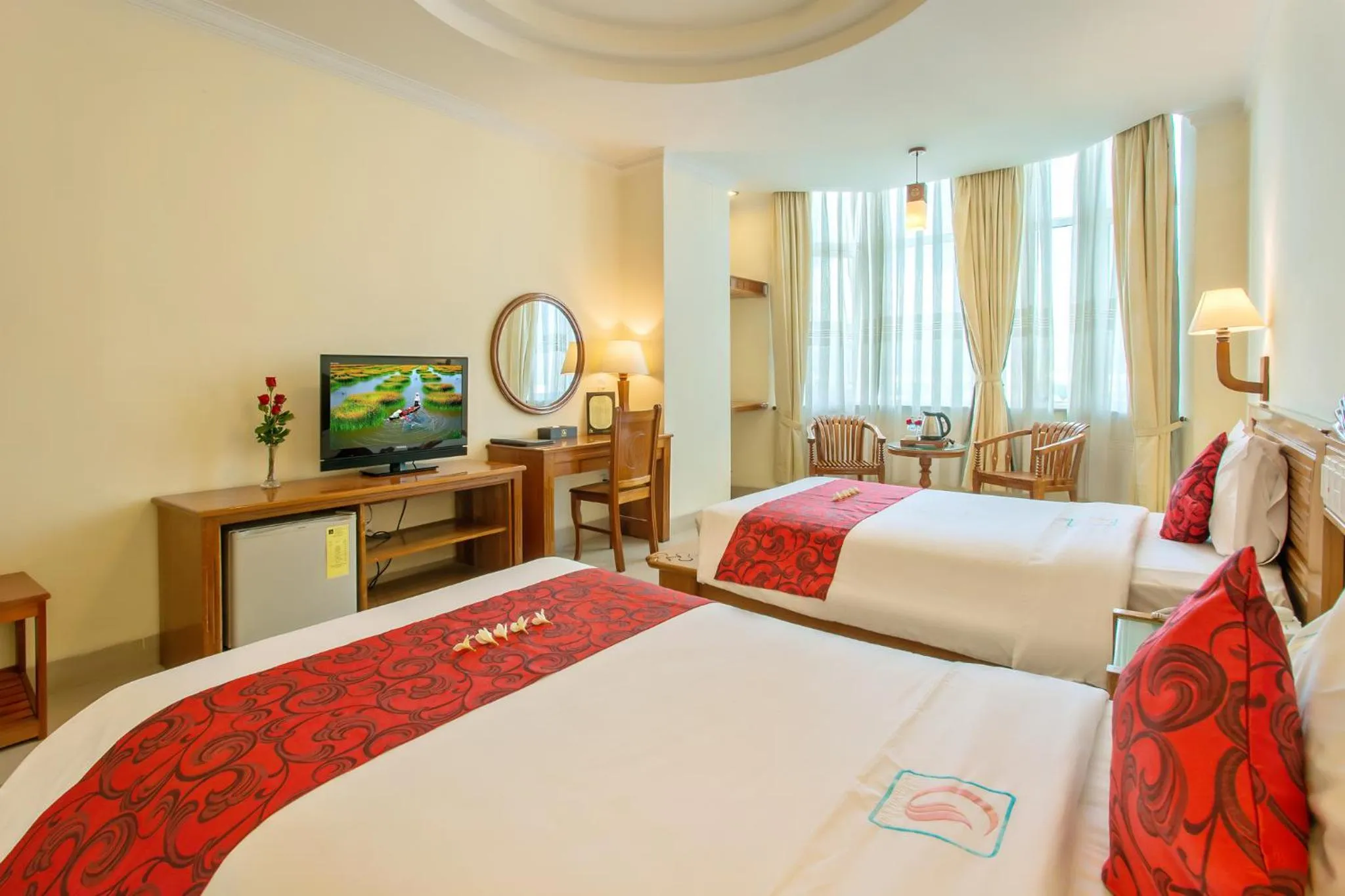 Deluxe Twin Room in Golden Sea Hotel Da Nang