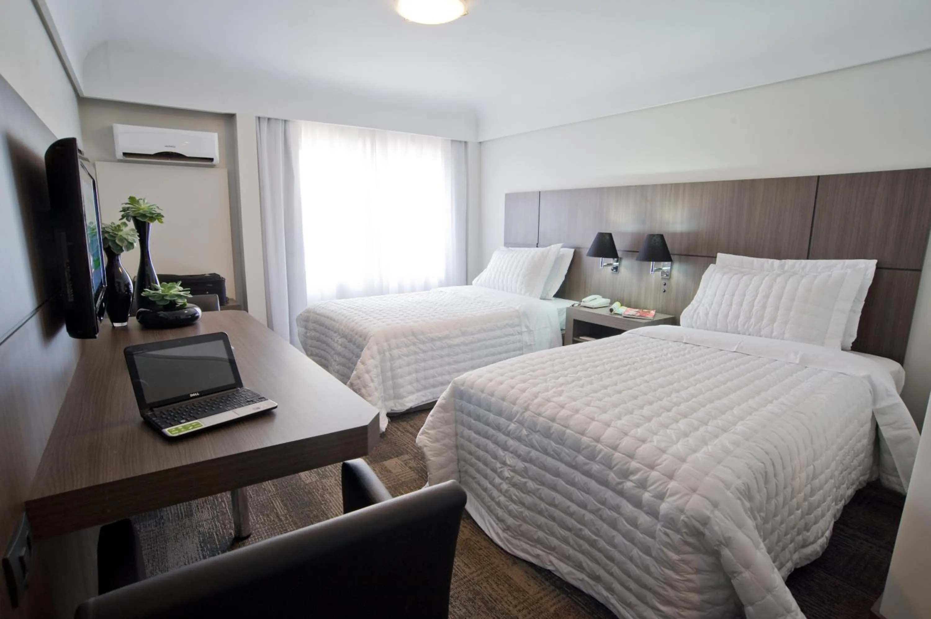 Luxury Twin Room - single occupancy in Slaviero Curitiba Centro
