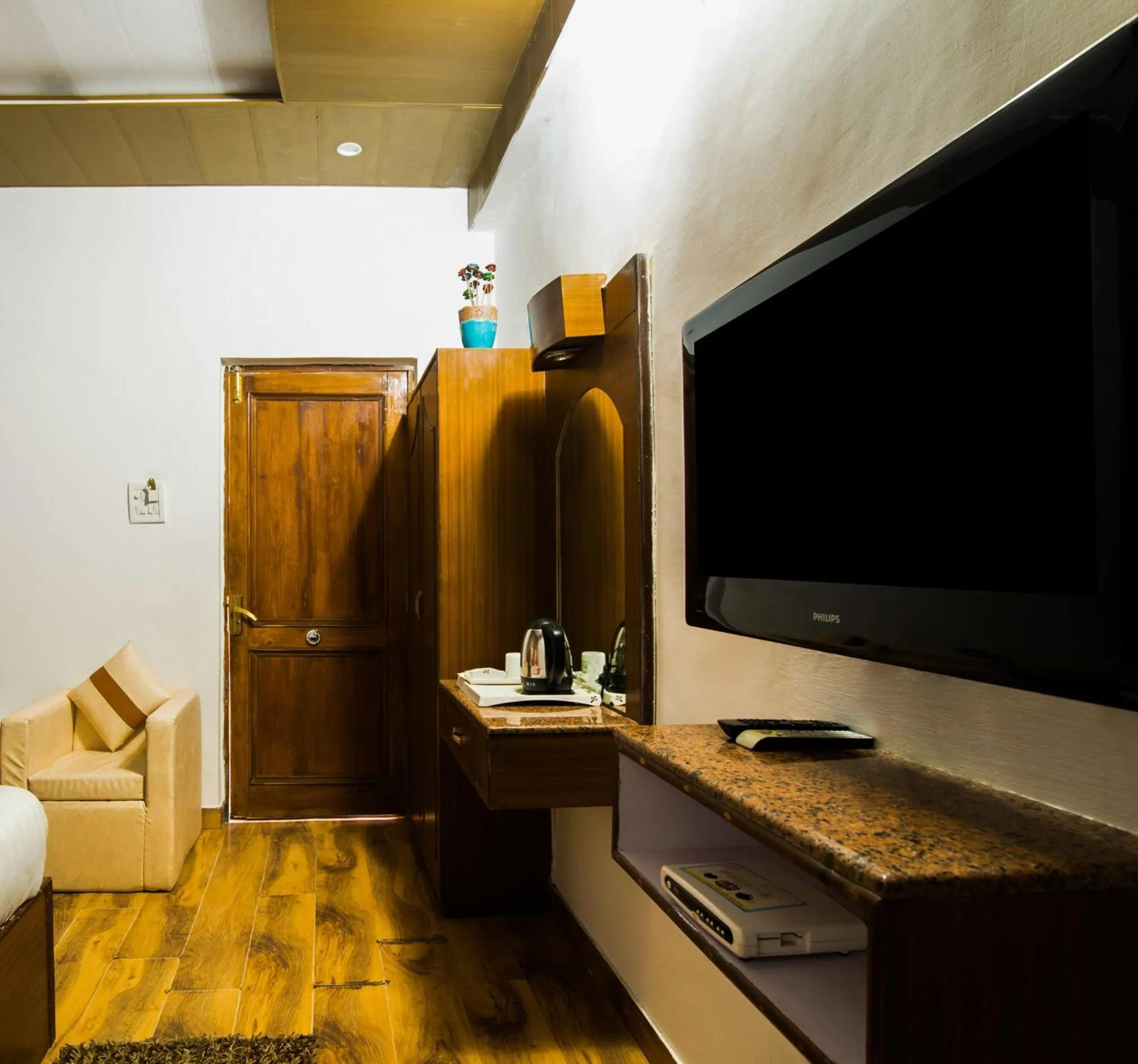 Superior Triple Room in Sagrika Resort Dalhousie