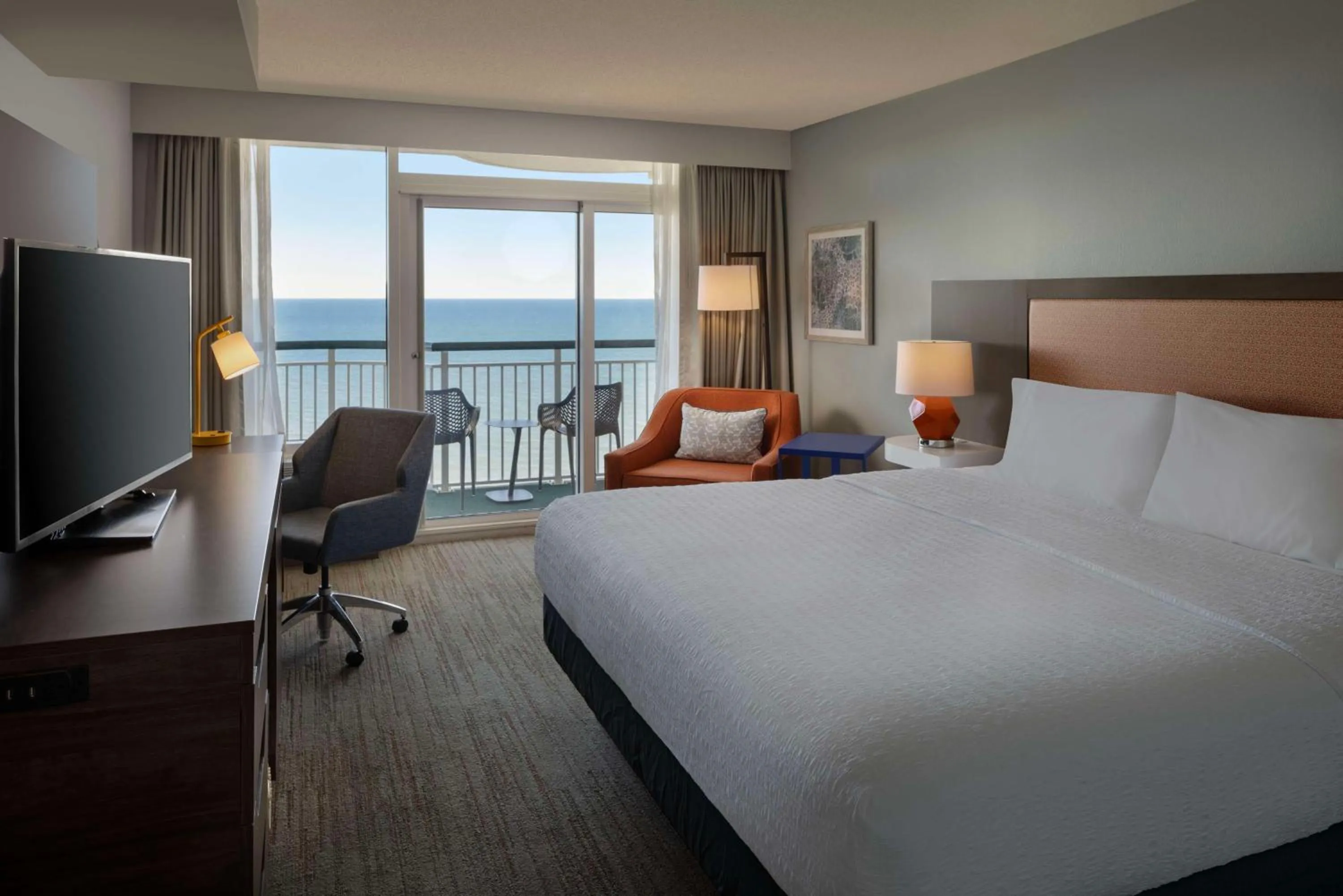 King Room with Balcony and Ocean Front in Hampton Inn & Suites Myrtle Beach Oceanfront