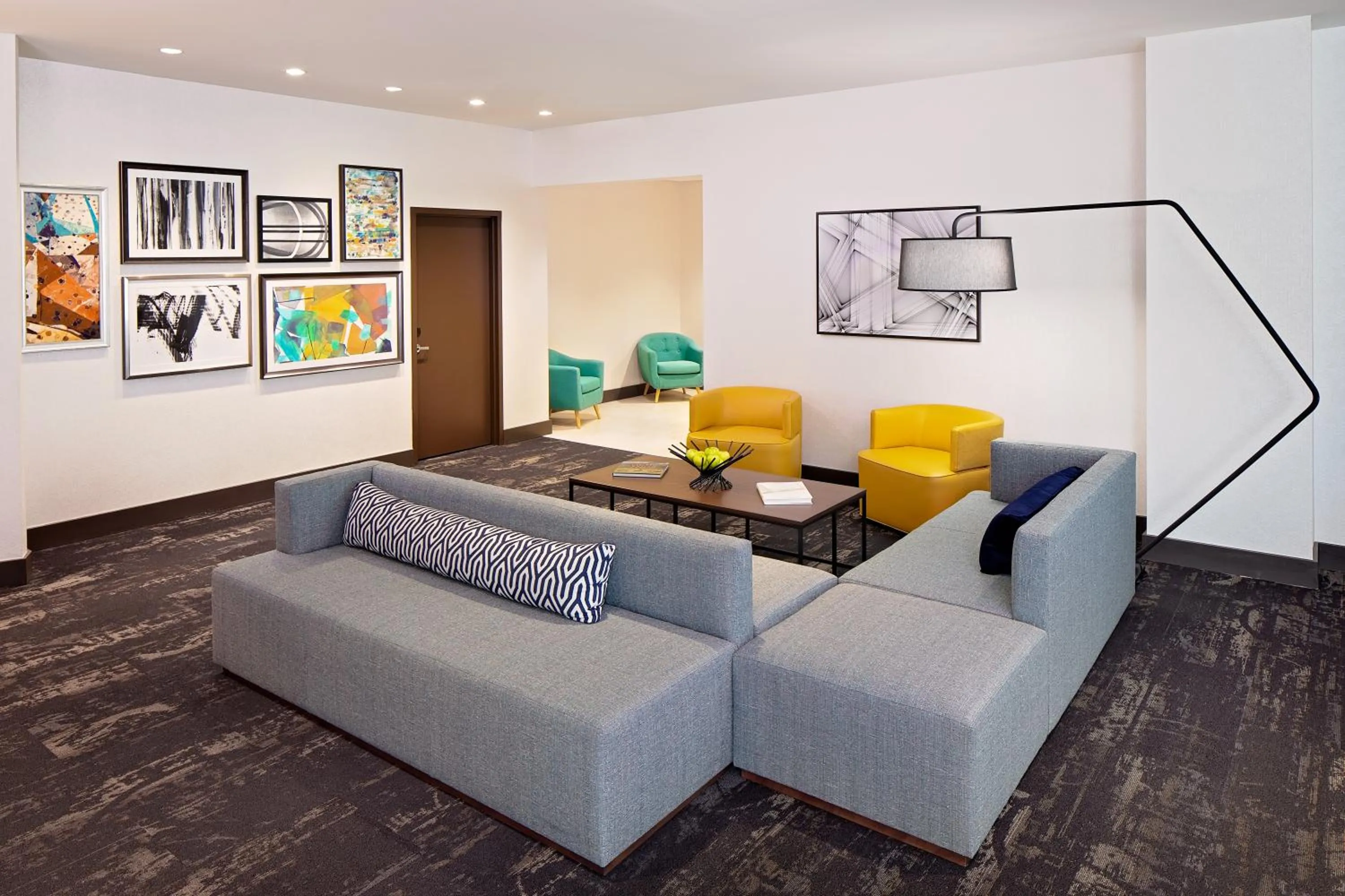 Queen Room with Two Queen Beds, Sofa Bed and Accessible Tub in Hyatt Place Florence Downtown