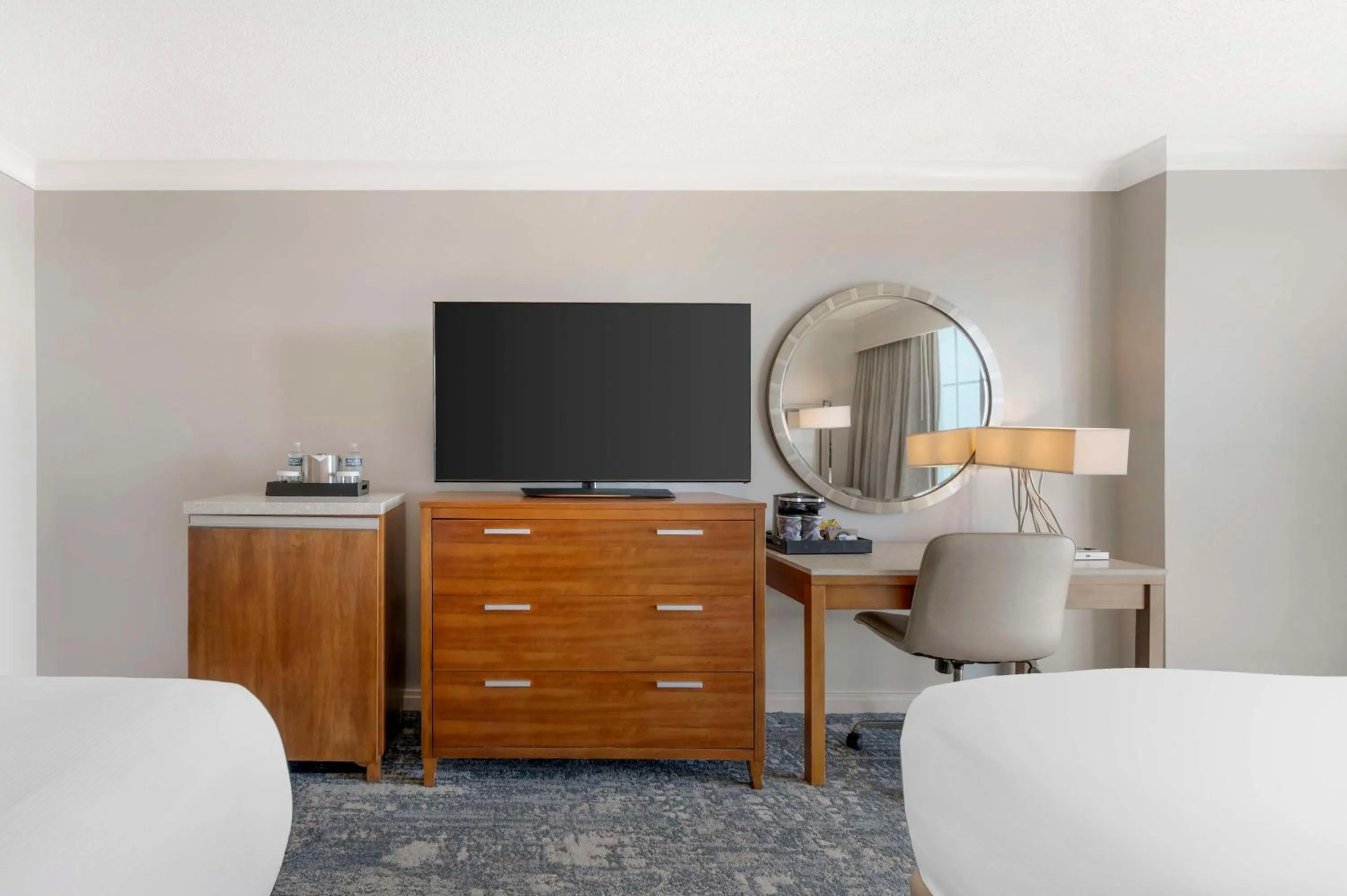 Superior Room with Two Double Beds, Balcony and Partial Ocean View - single occupancy in Hilton Virginia Beach Oceanfront