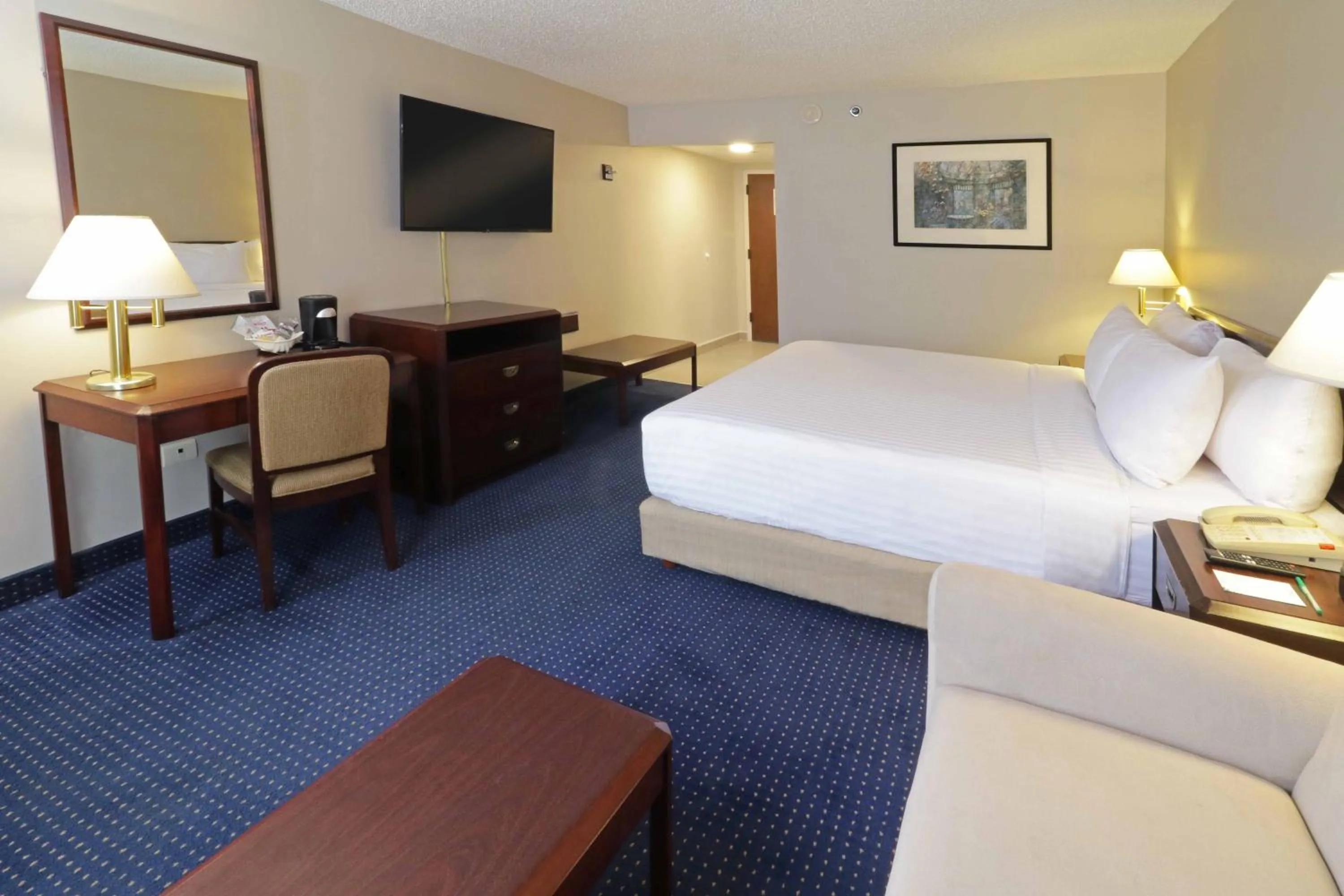 Double Room with Two Double Beds - Non-Smoking in Wyndham Garden Monterrey Norte