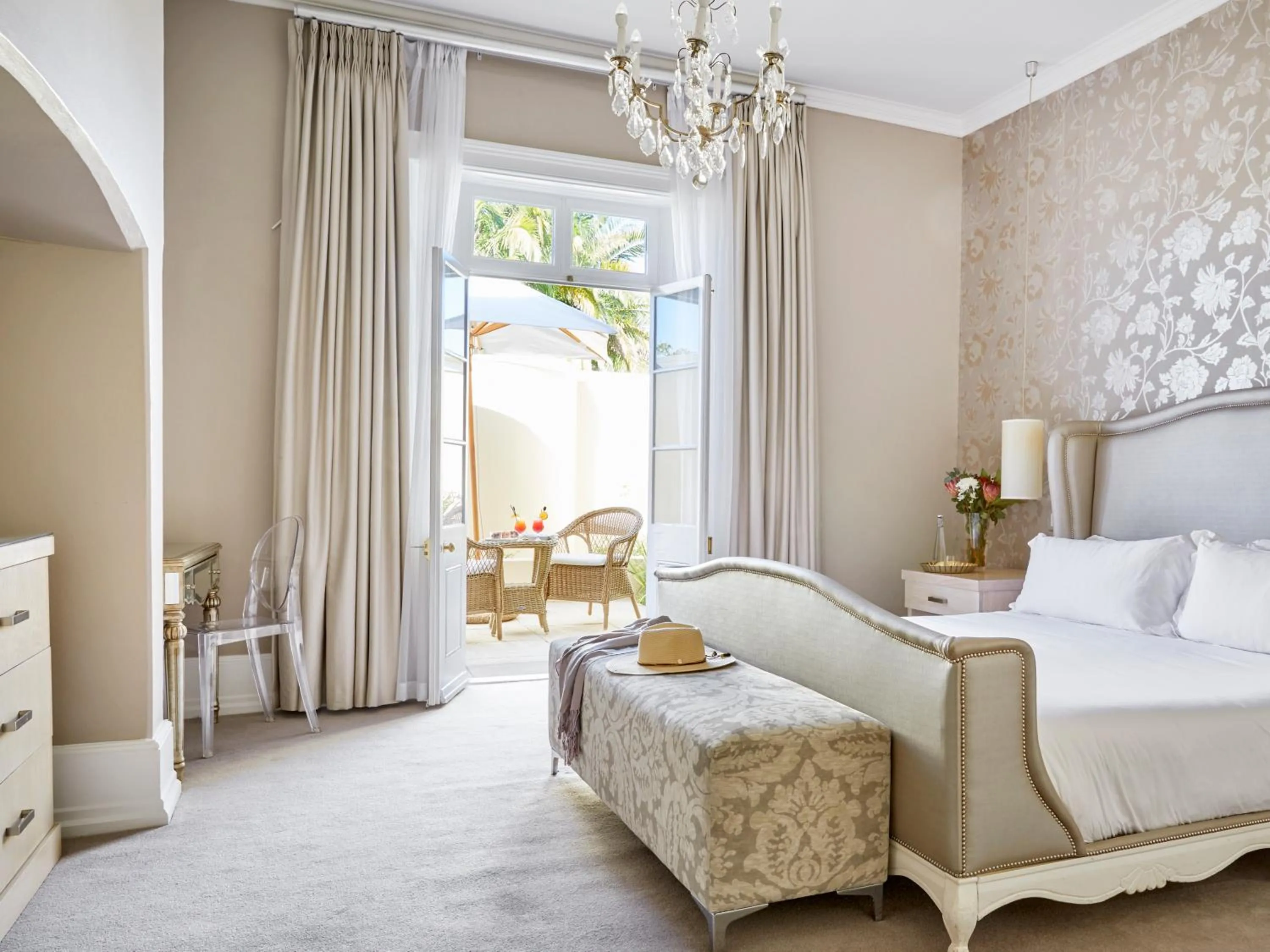 Luxury Suite in Dock House Boutique Hotel and Spa by NEWMARK