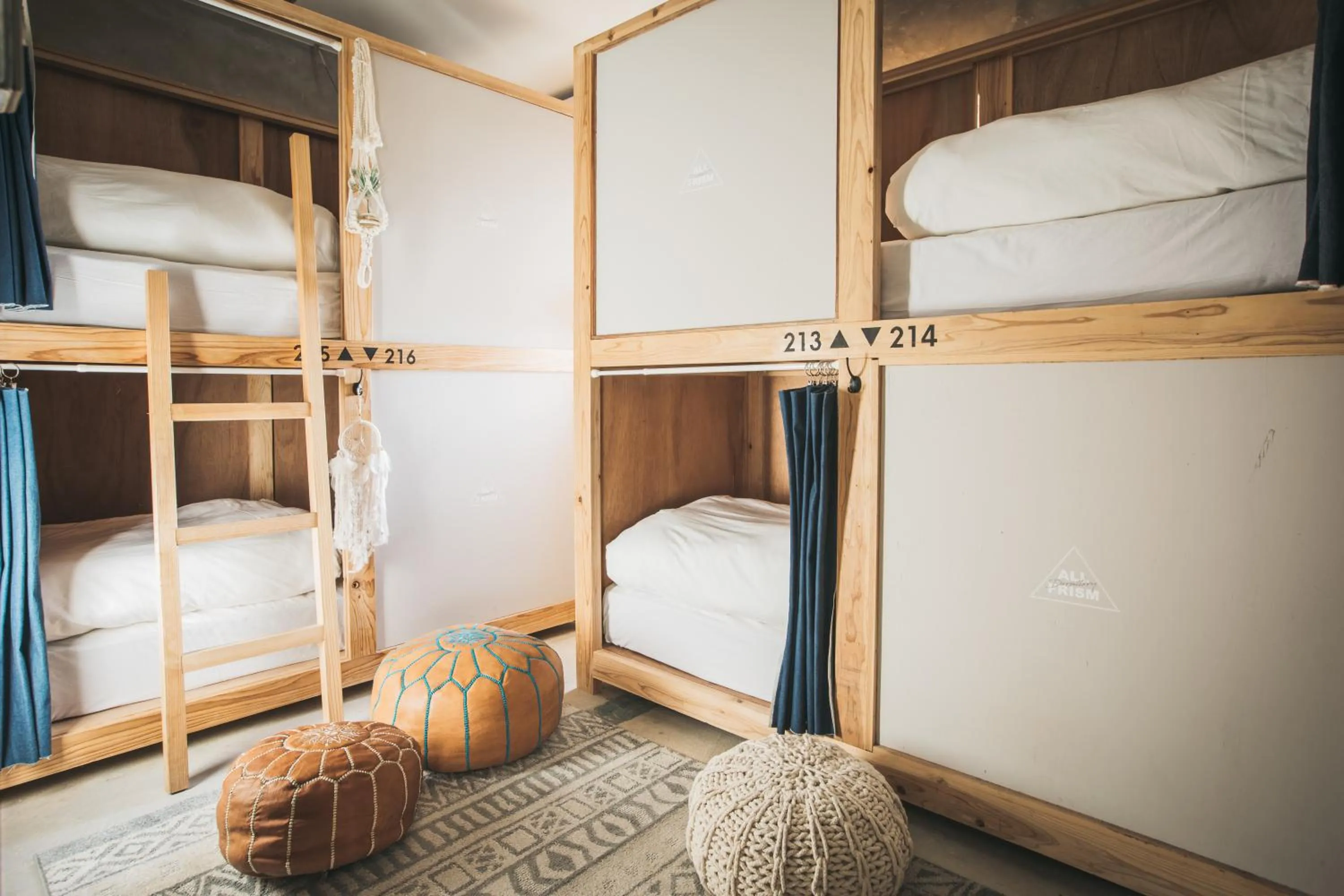 Bunk Bed in Female Dormitory Room   in Yanbaru Hostel