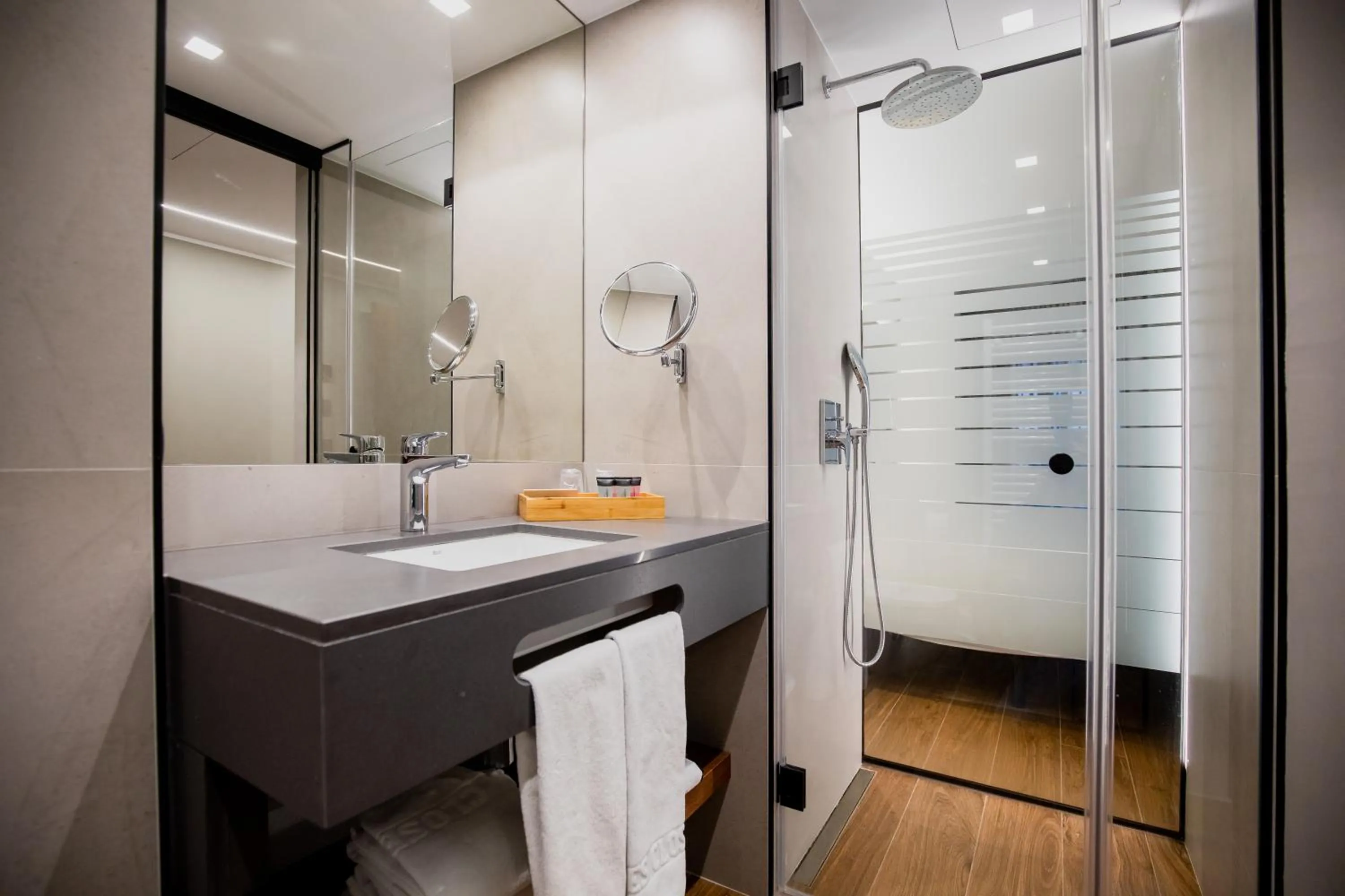 Triple Room in Les Closes