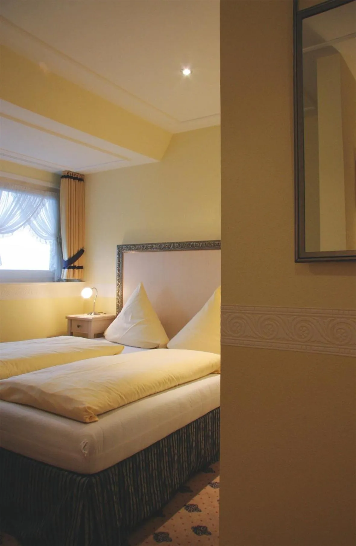 Small Double Room in Hotel und Spa Lundenbergsand