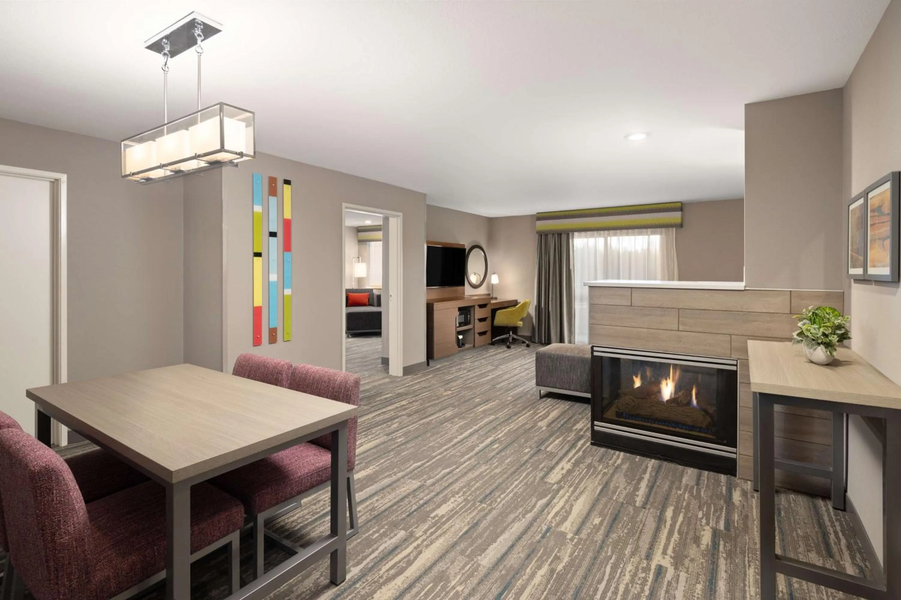 One-Bedroom King Suite - Non-Smoking in Hampton Inn Spokane Airport