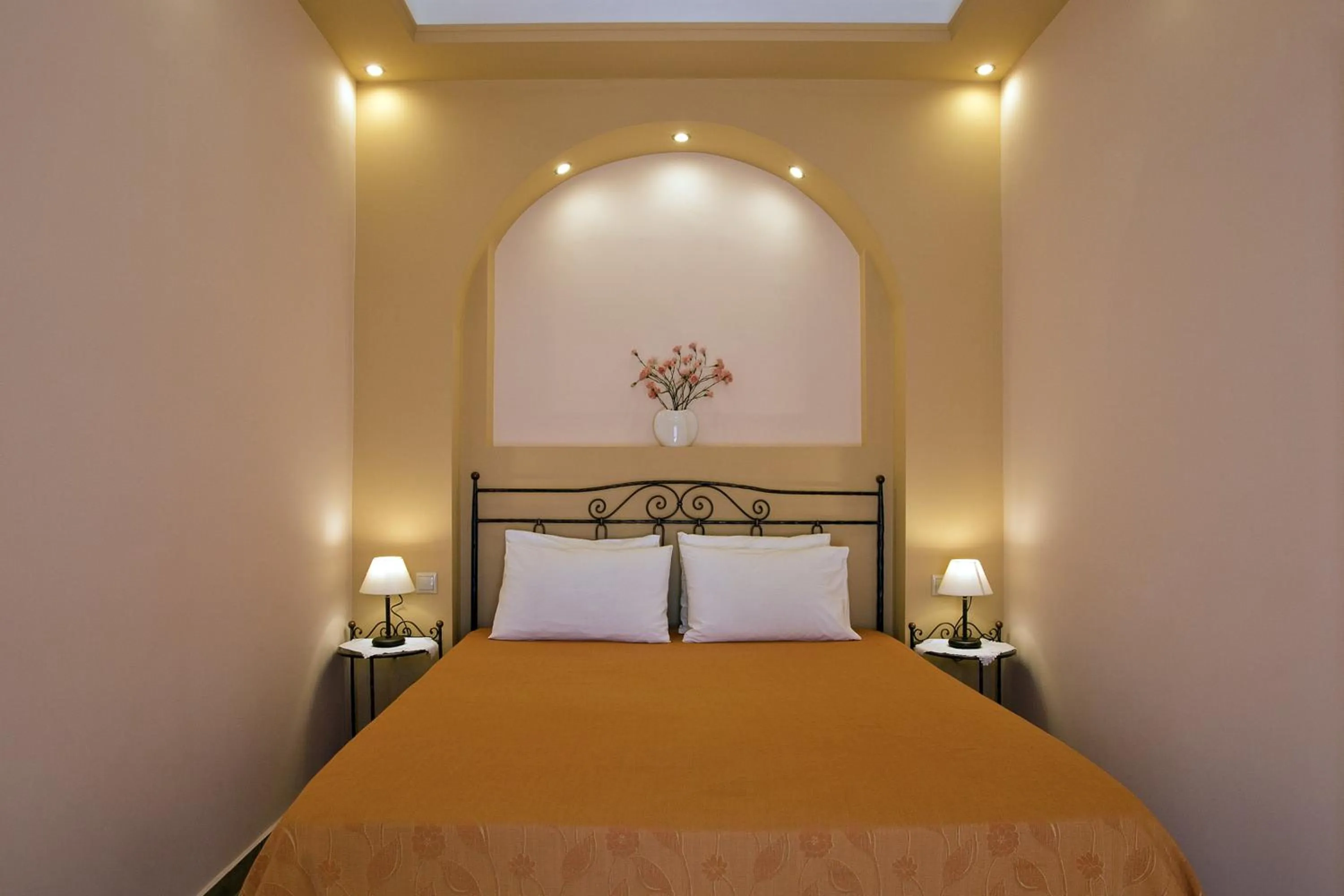 One-Bedroom Apartment in Preka Maria