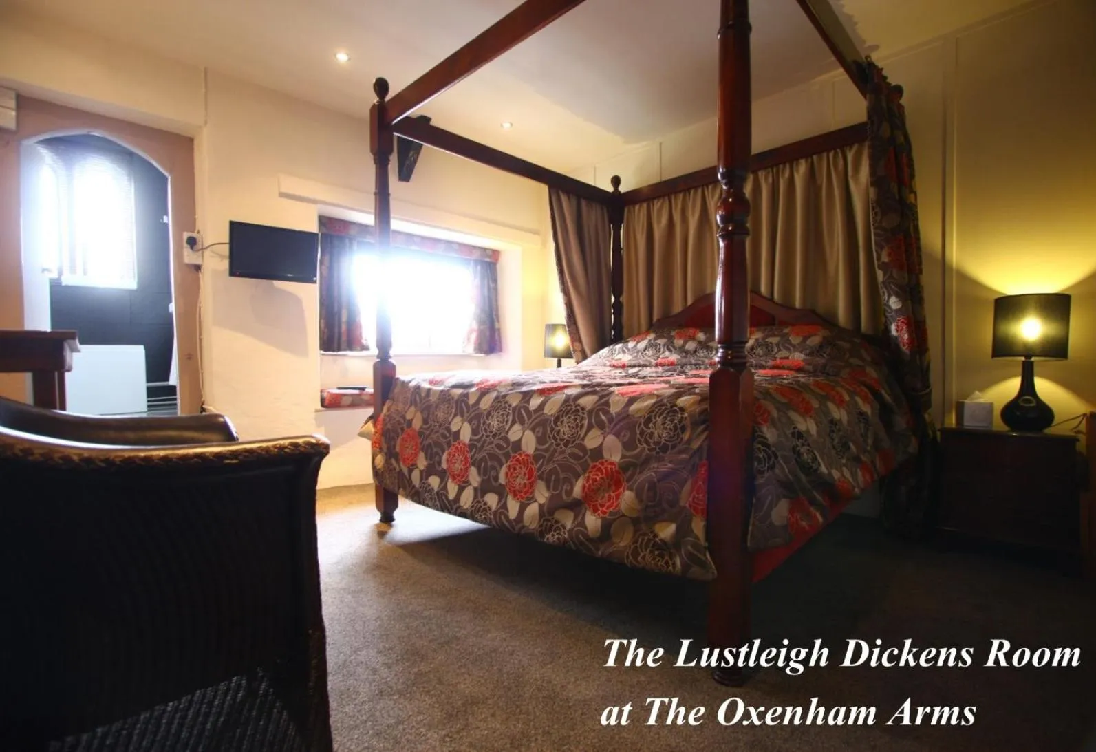 Double Room with Four Poster Bed in The Oxenham Arms Hotel Devon