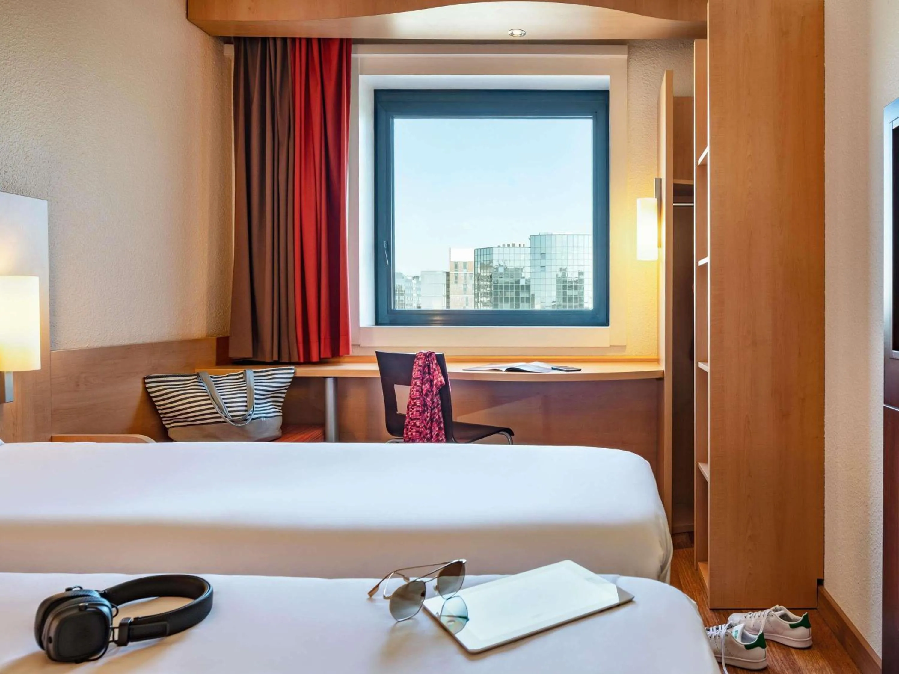 Twin Room in Ibis Marne la Vallée Noisy