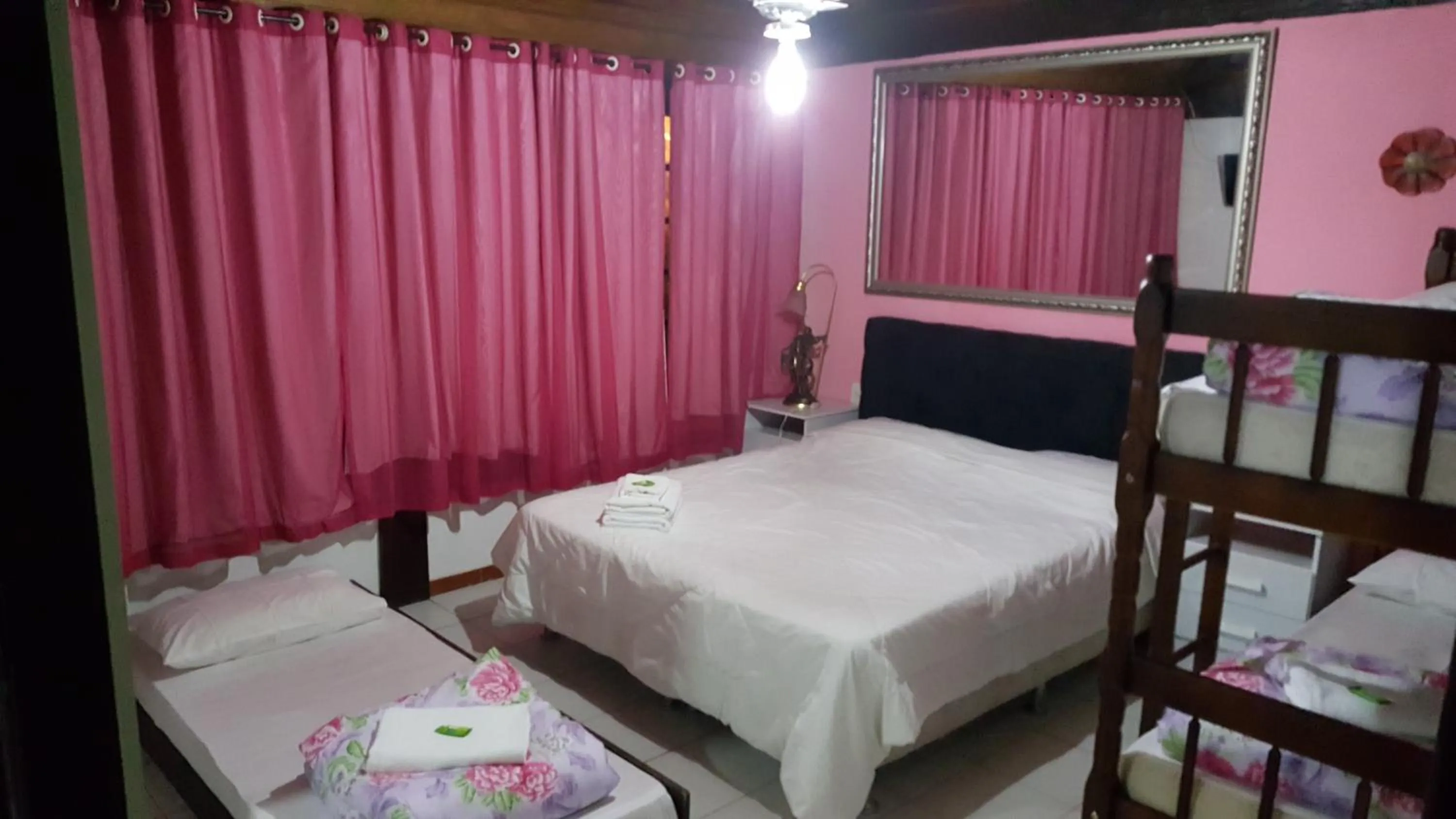 Pousada Ferradura Beach