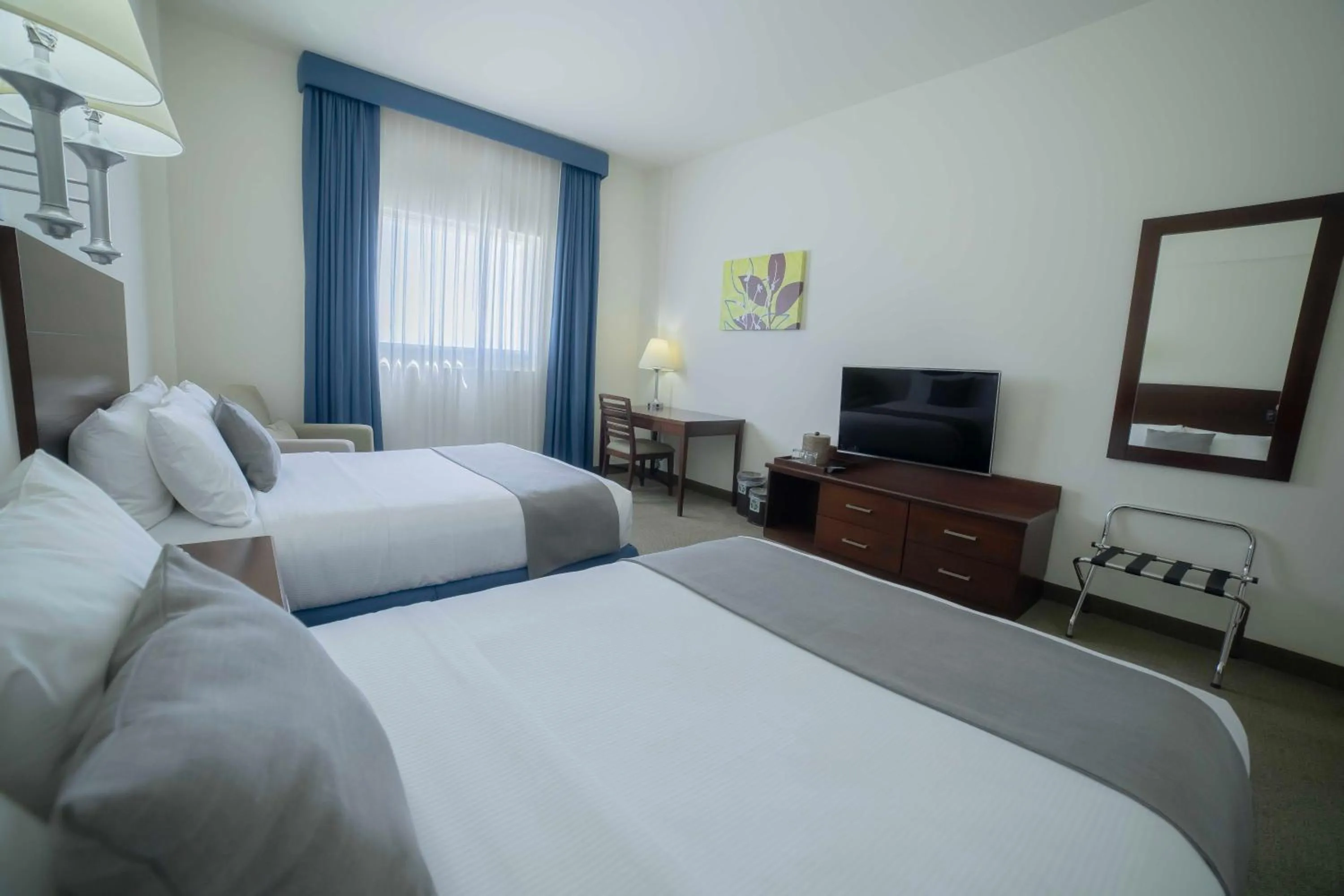 Double Room with Two Double Beds - Non-Smoking in Hotel Aeropuerto Los Cabos