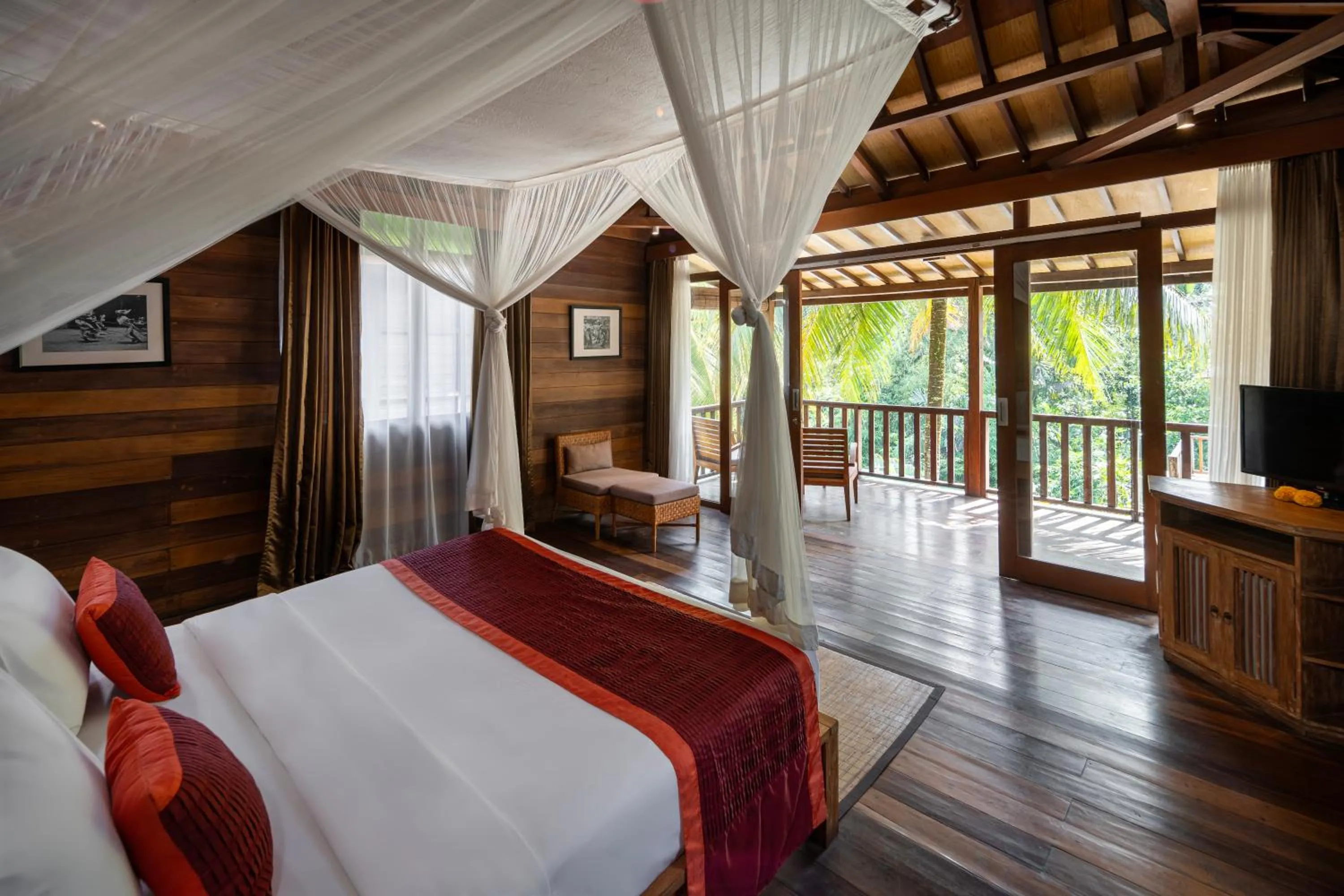 Joglo Villa Pool View in Pertiwi Bisma 1