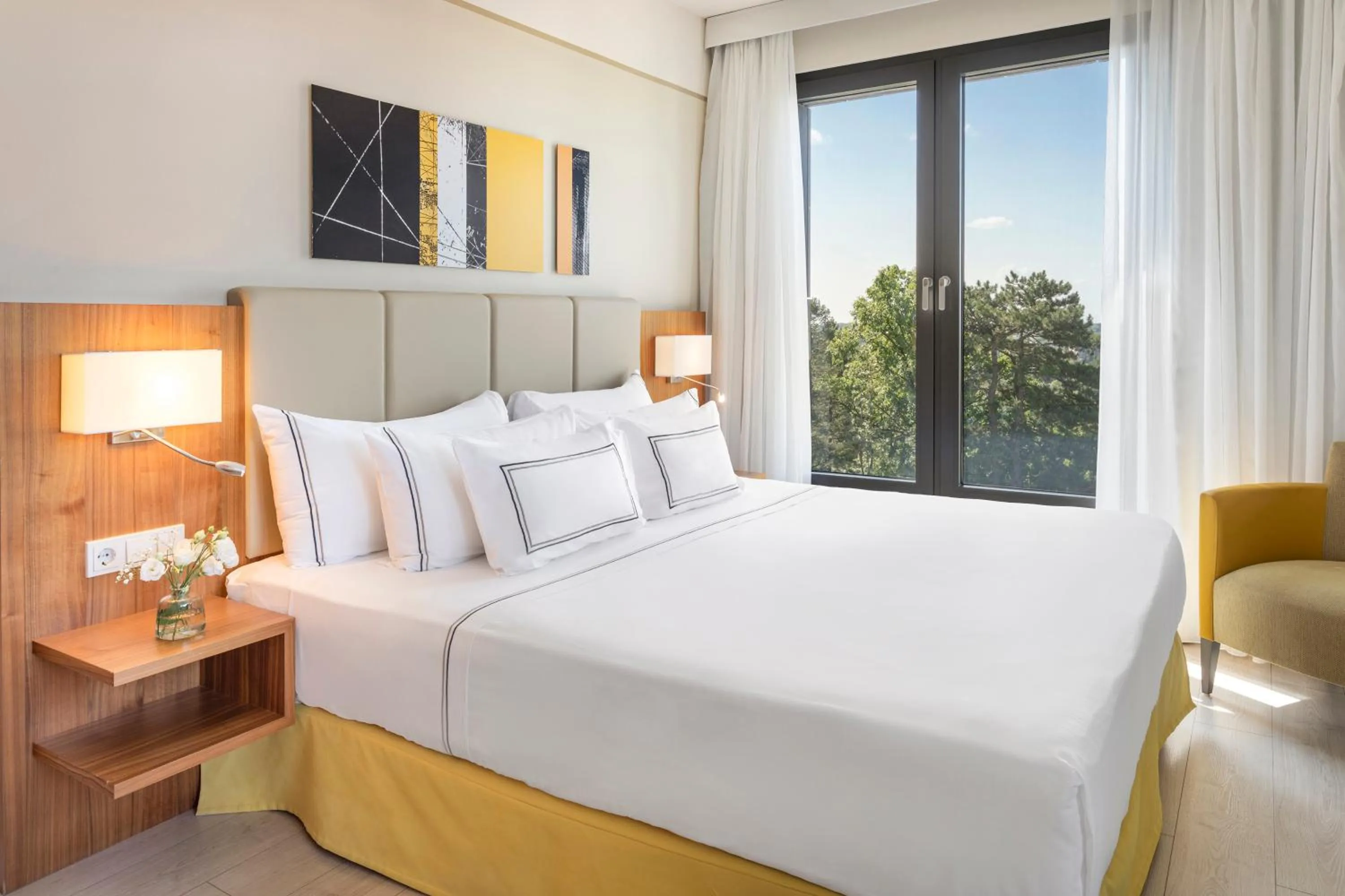 Bed in Melia Luxembourg