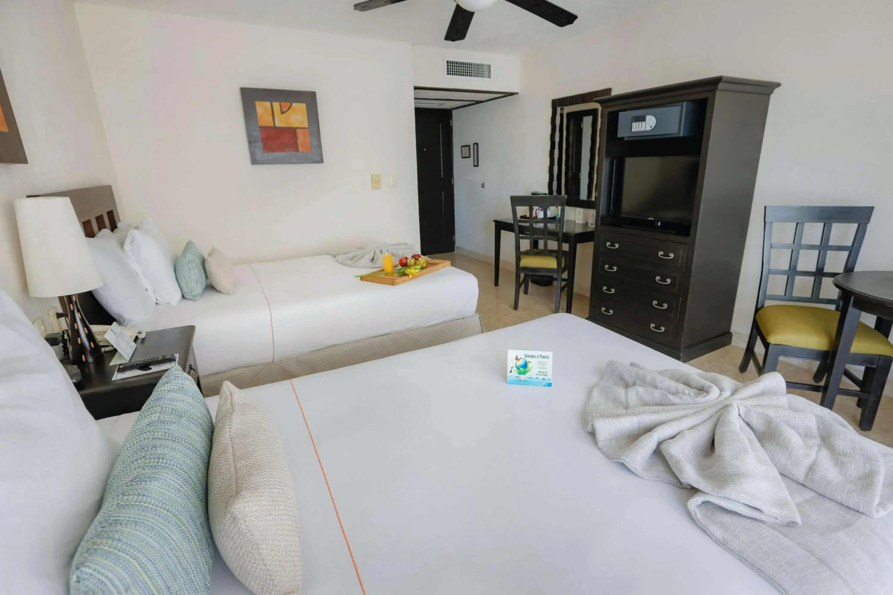 Suite with 2 Double Beds - Non Smoking in Best Western Hotel Posada Freeman Zona Dorada