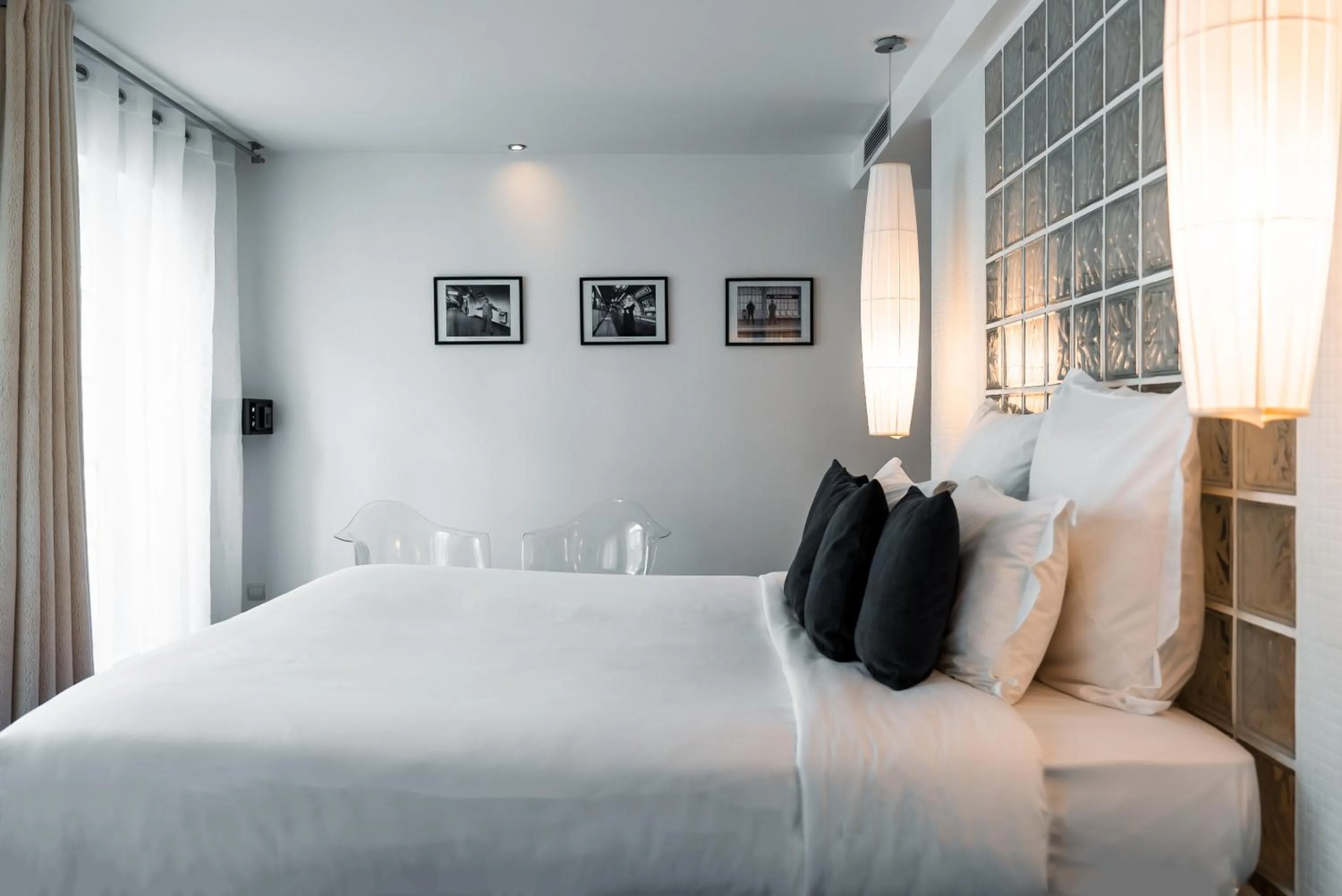 Superior Double or Twin Room in Kube Hôtel Paris