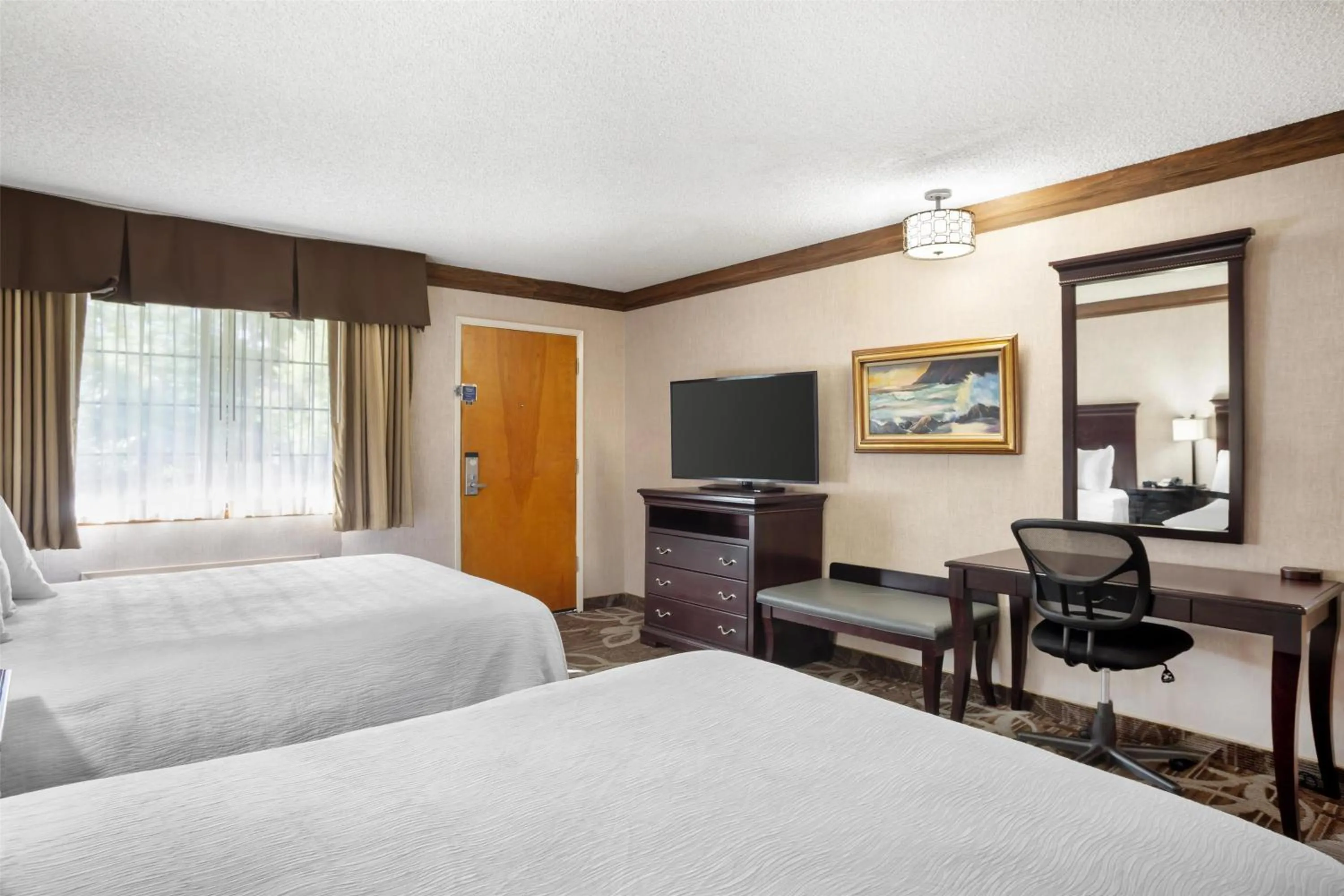 Family Suite with Four Queen Beds - Non-Smoking in Best Western Plus Yosemite Gateway Inn