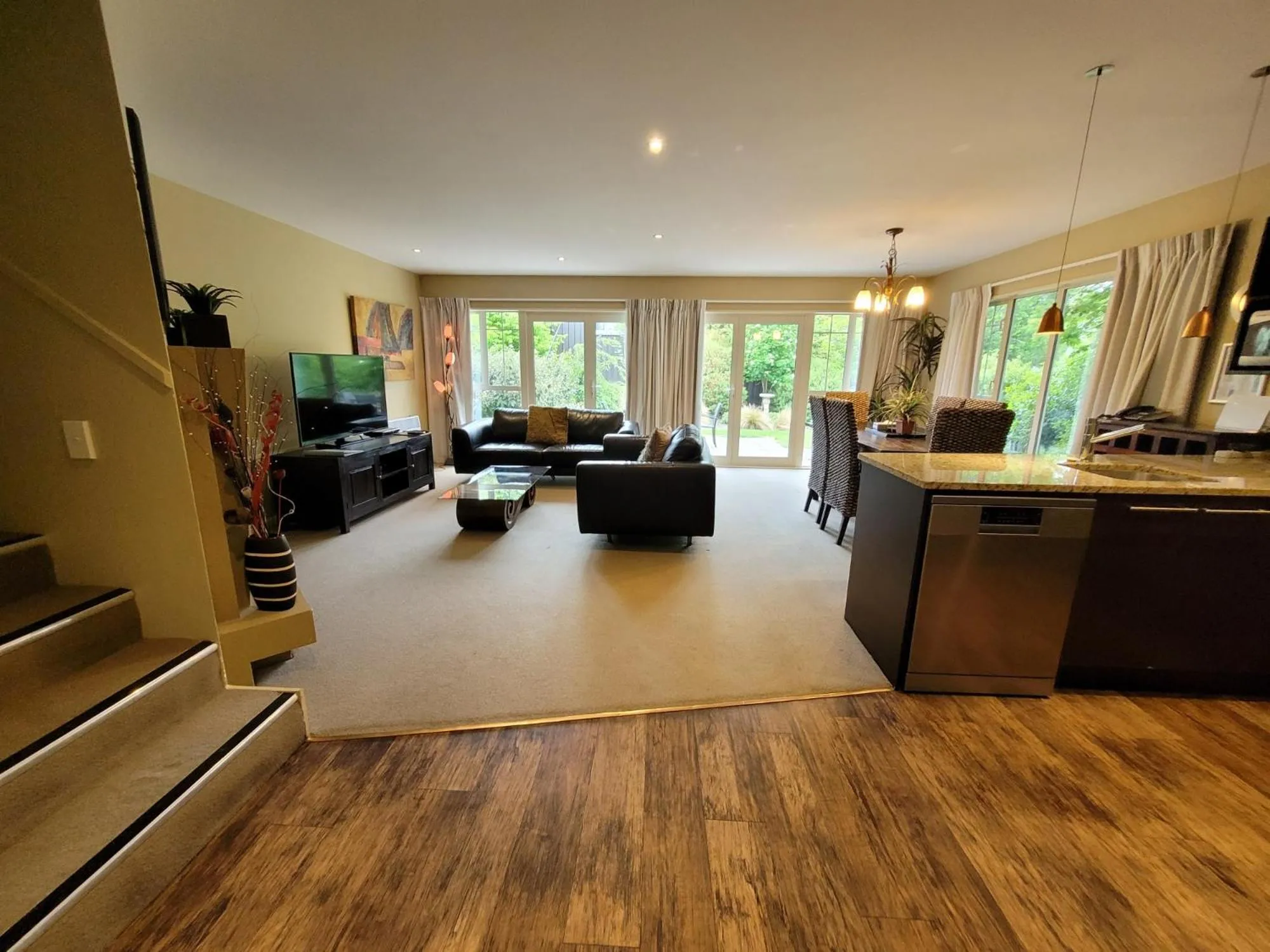 Three-Bedroom Apartment in Mantra Lake Tekapo