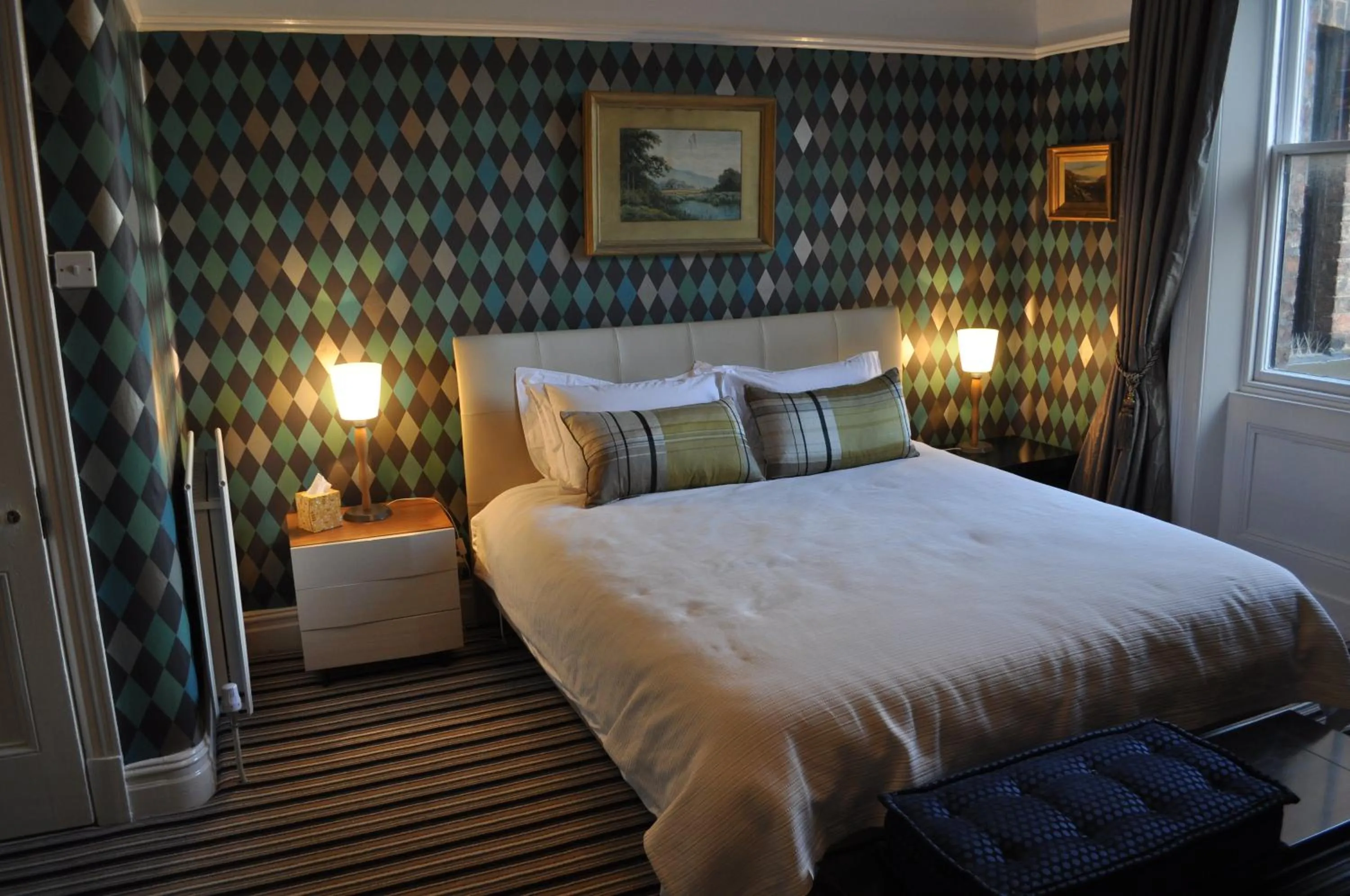 Deluxe King Room in Aberley House