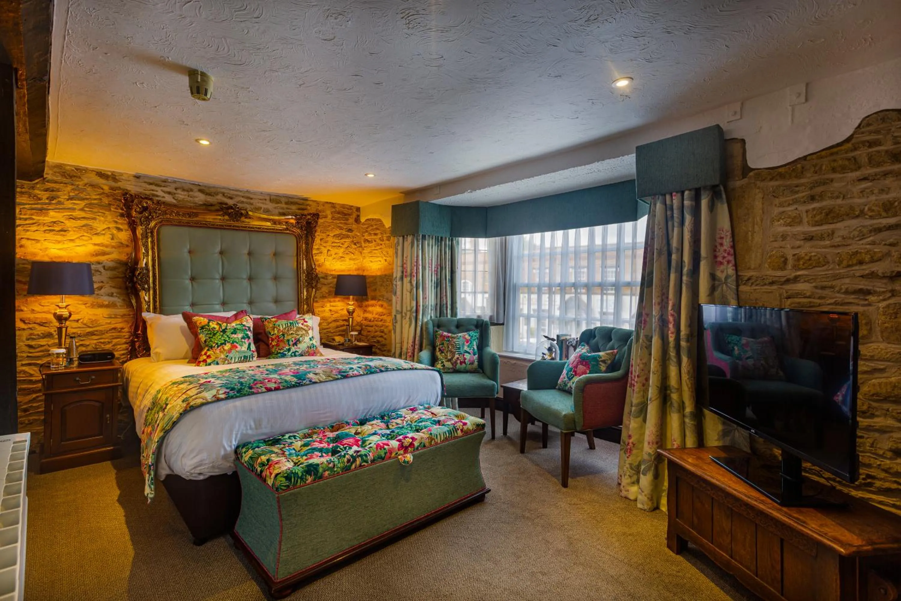 Superior Double Room in The Bell Inn, Stilton, Cambridgeshire - The Coaching Inn Group