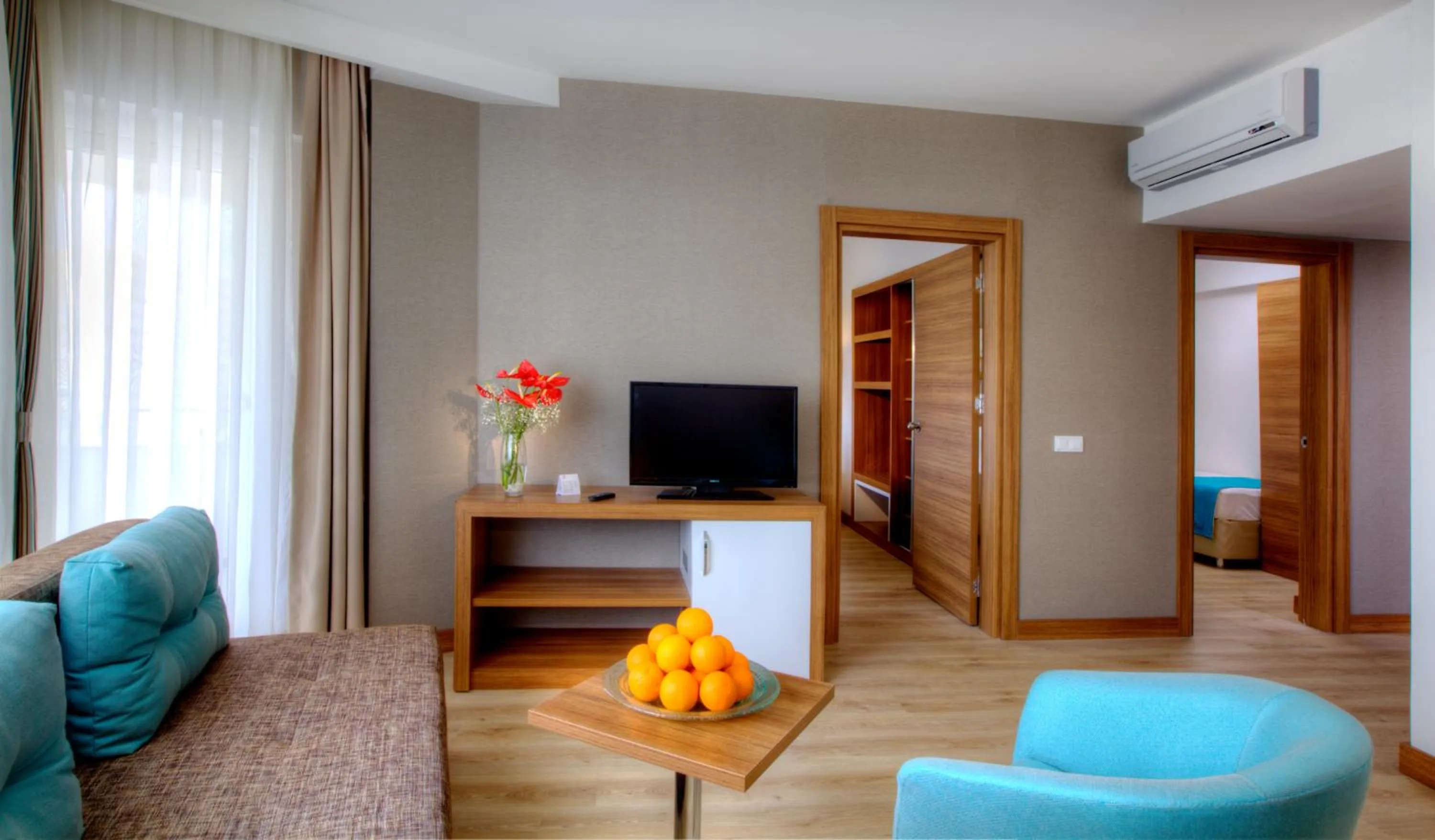 Family Elite in Grand Park Lara Hotel