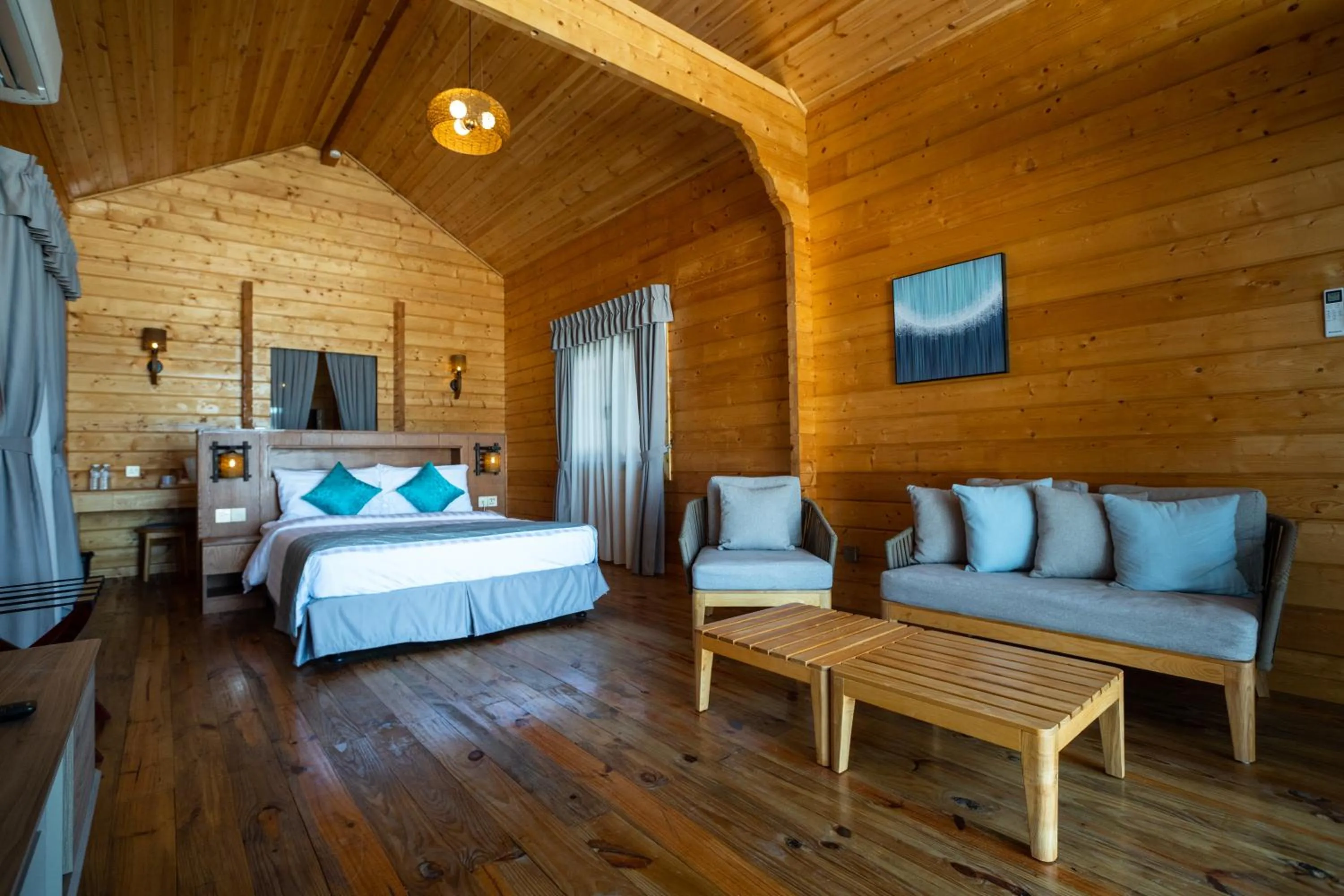 SEA TRANSFER INCLUDED - Premium Chalet King in Sutera at Mantanani Island Resort & Spa