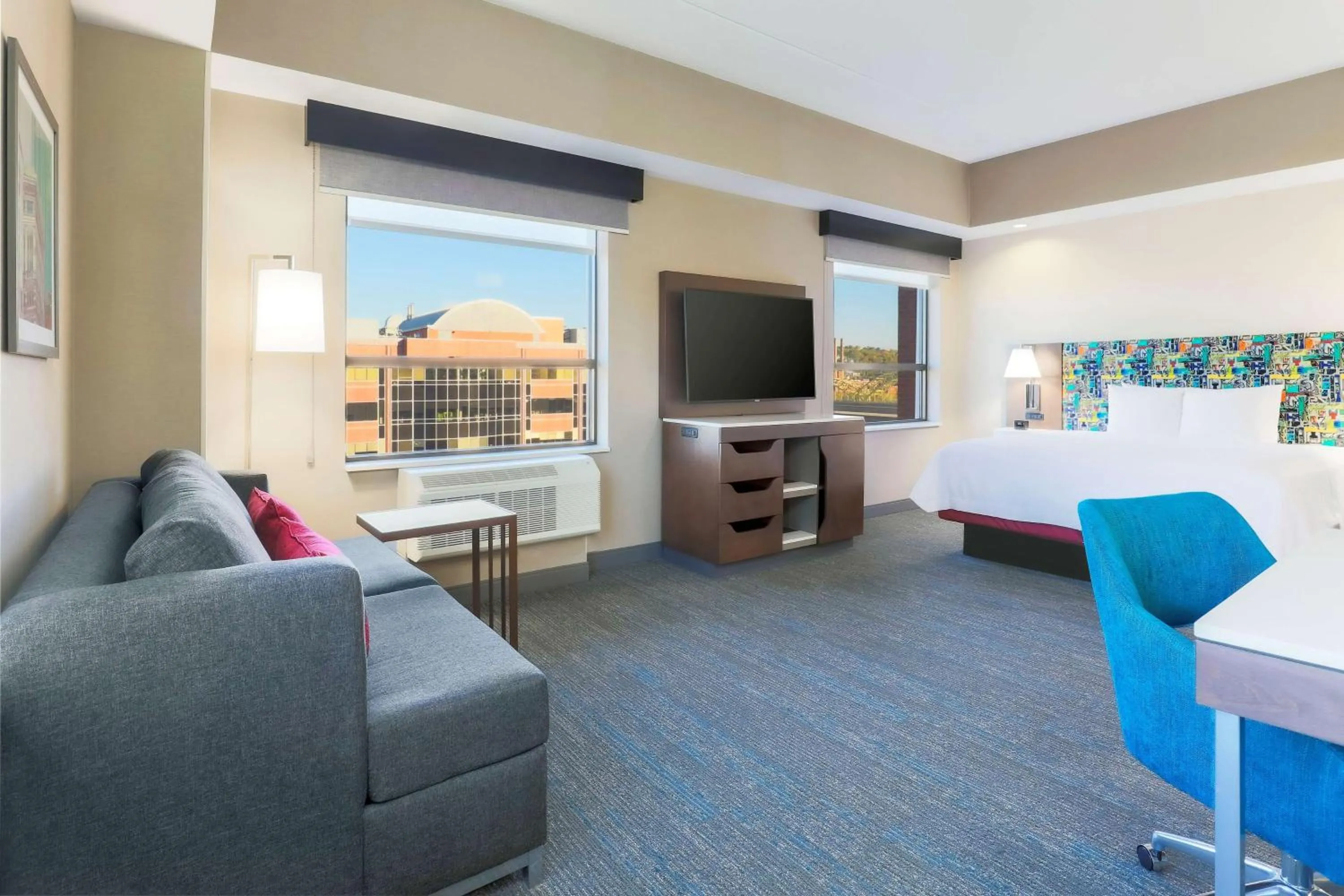 King Studio Suite with City View in Hampton Inn & Suites Pittsburgh Downtown