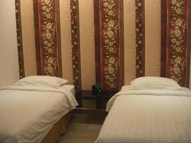 Deluxe Twin Room in Marvelot Hotel