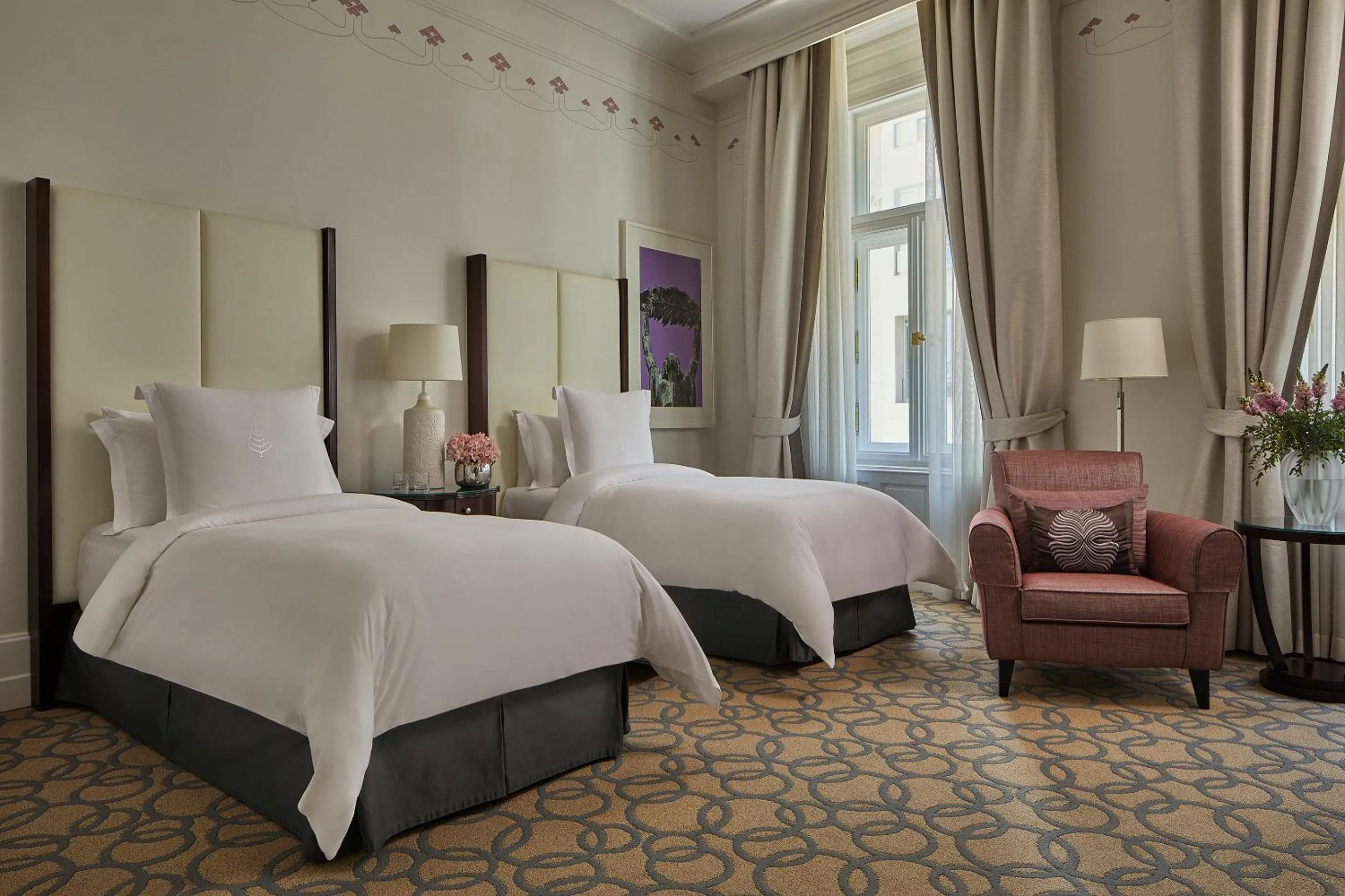 Gresham Room with Two Twin Beds in Four Seasons Hotel Gresham Palace Budapest