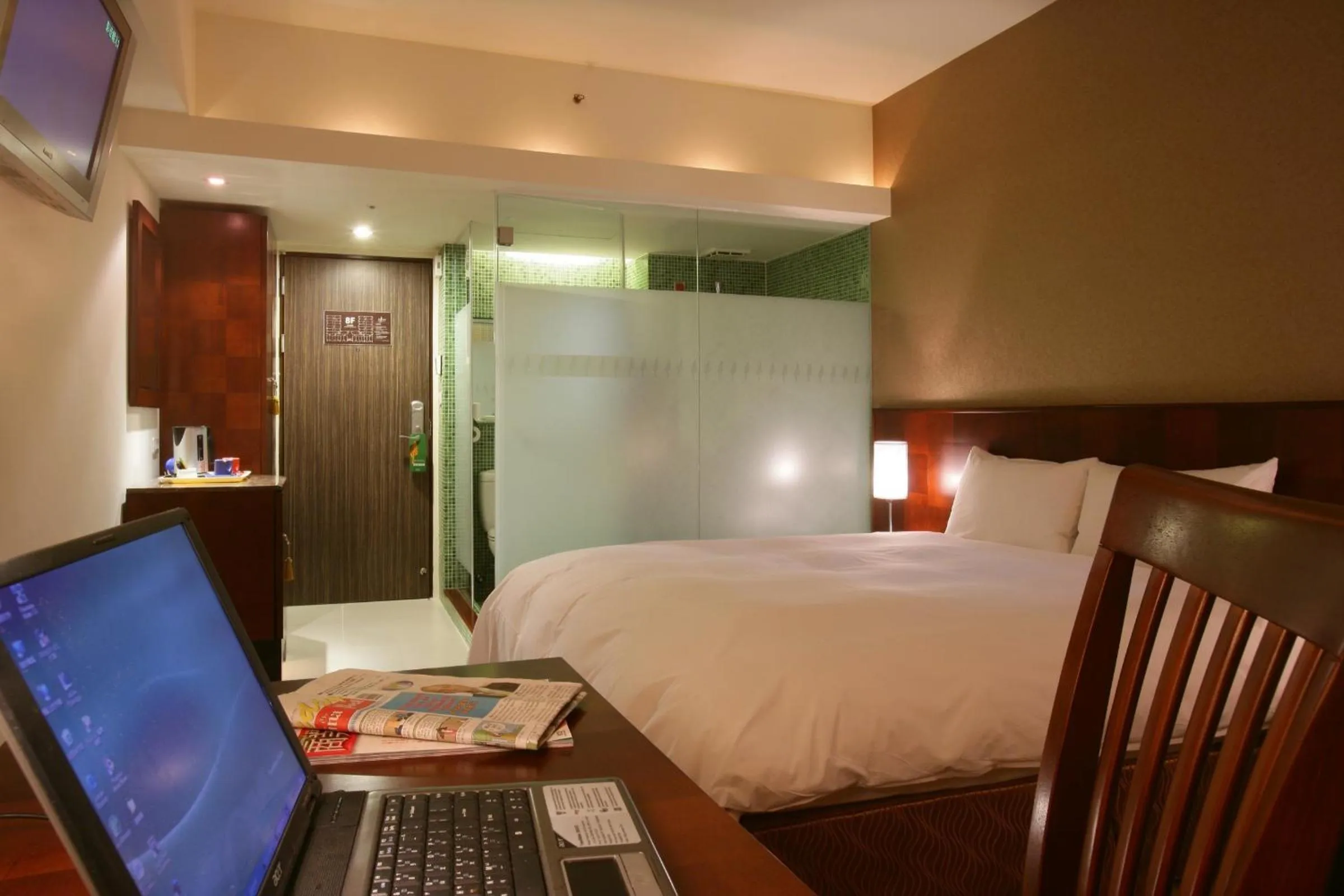 Business Double Room in In One City Inn