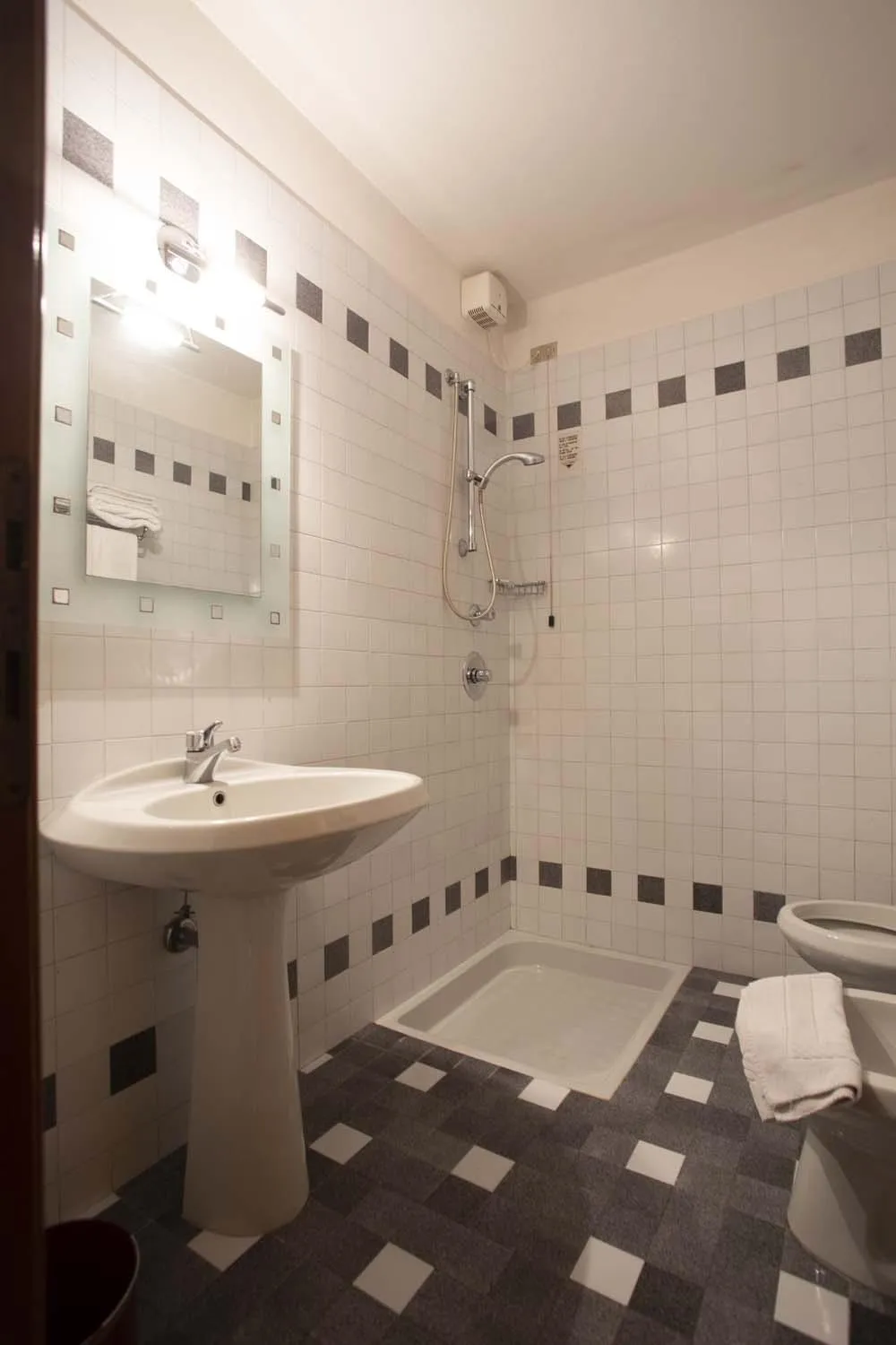 Single Room in Hotel Roma
