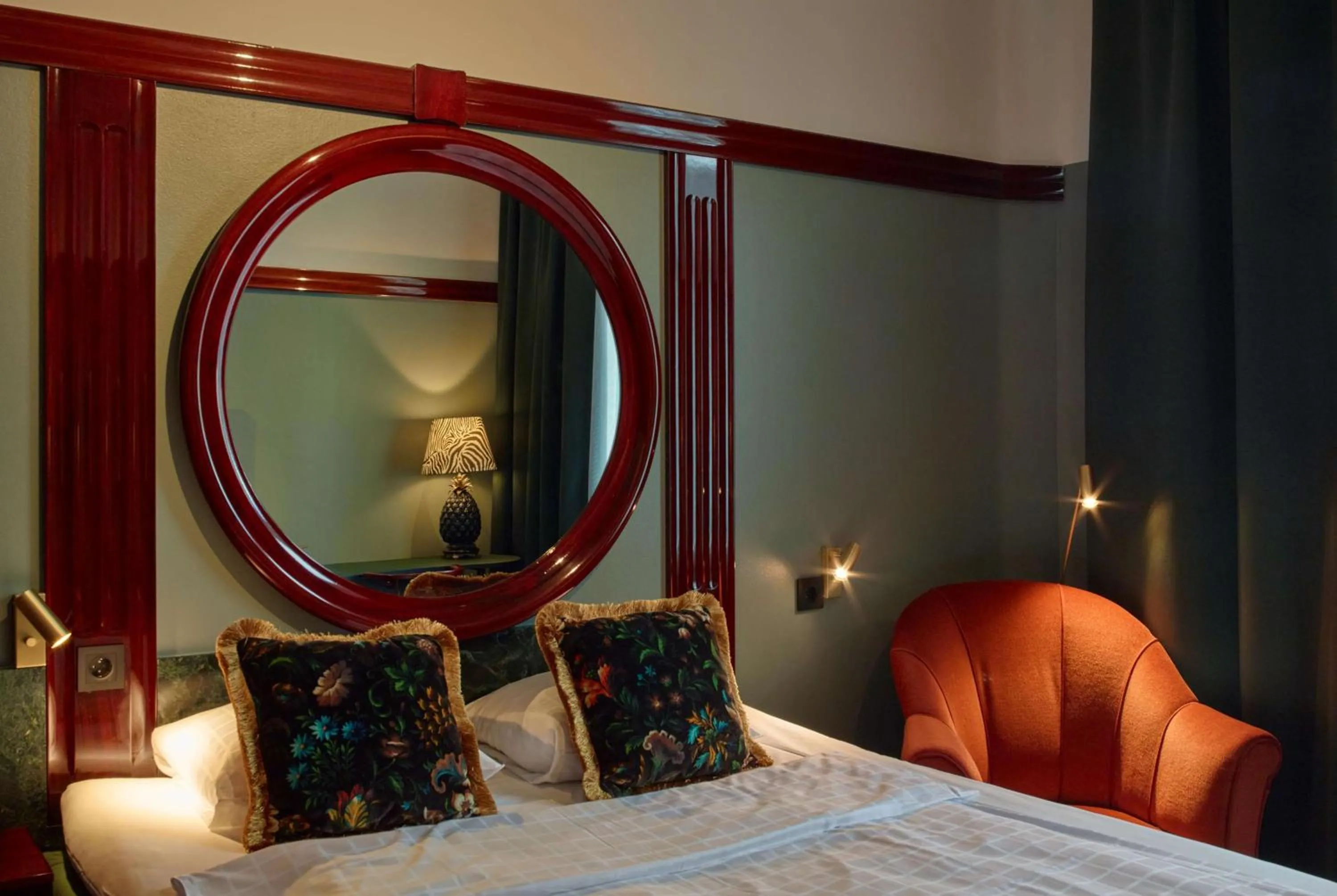 Standard Double Room in Scandic Kramer