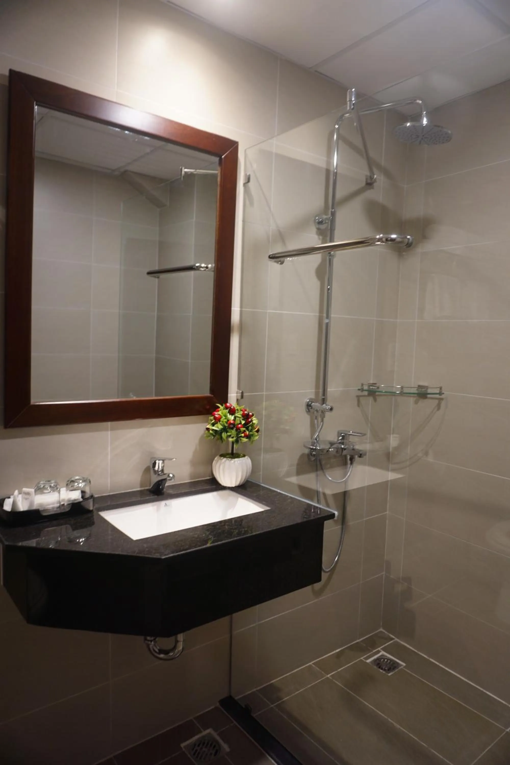 Superior Double Room in Hue My Hotel