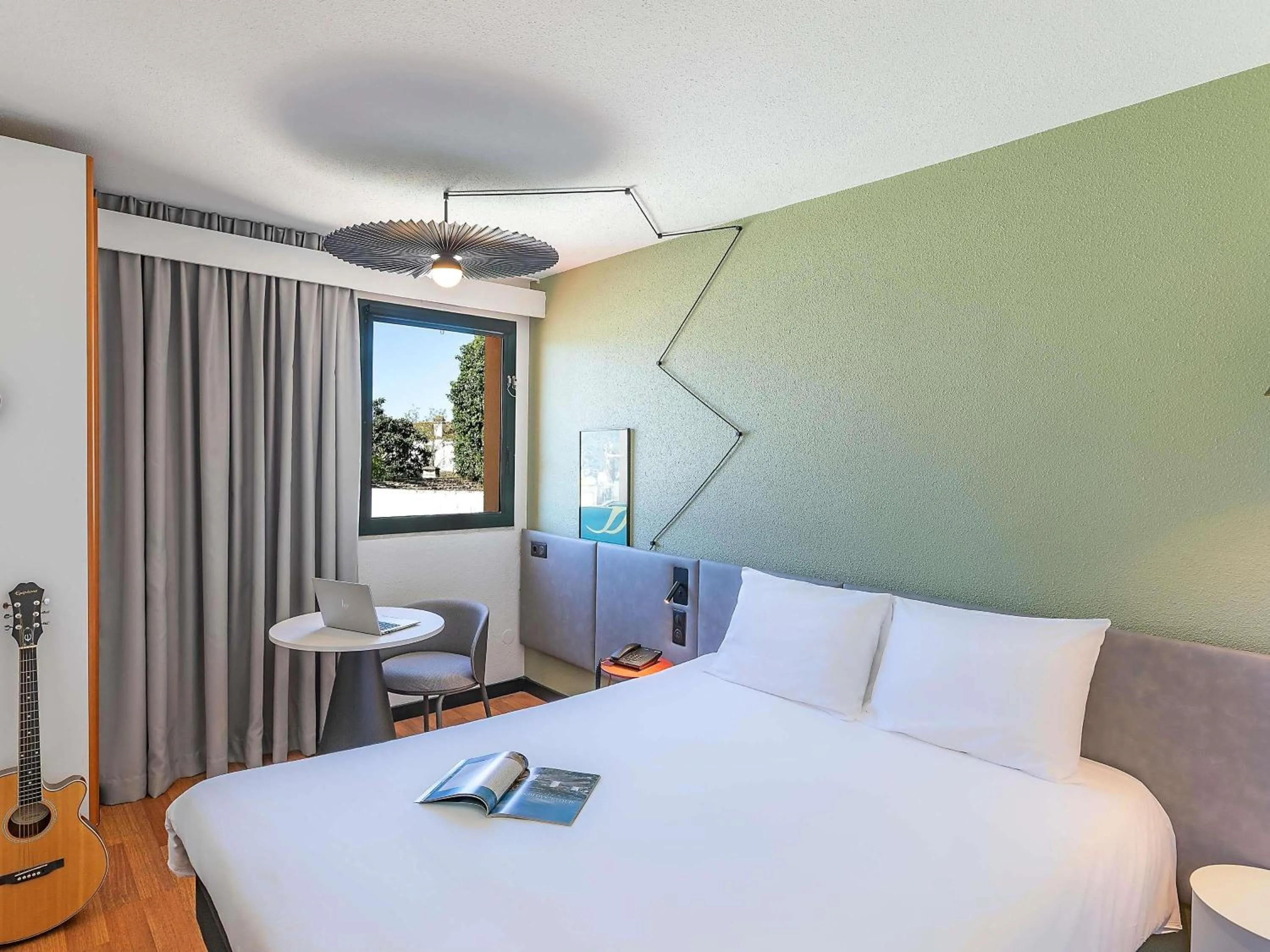 Standard Double Room in Hotel ibis Evora