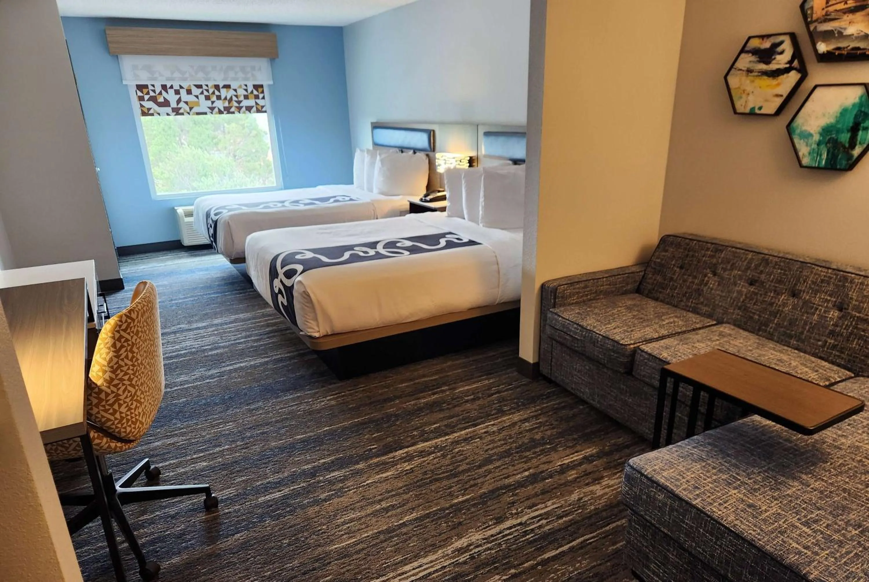 Queen Suite with Two Queen Beds - Non-Smoking in La Quinta by Wyndham Warner Robins - Robins AFB