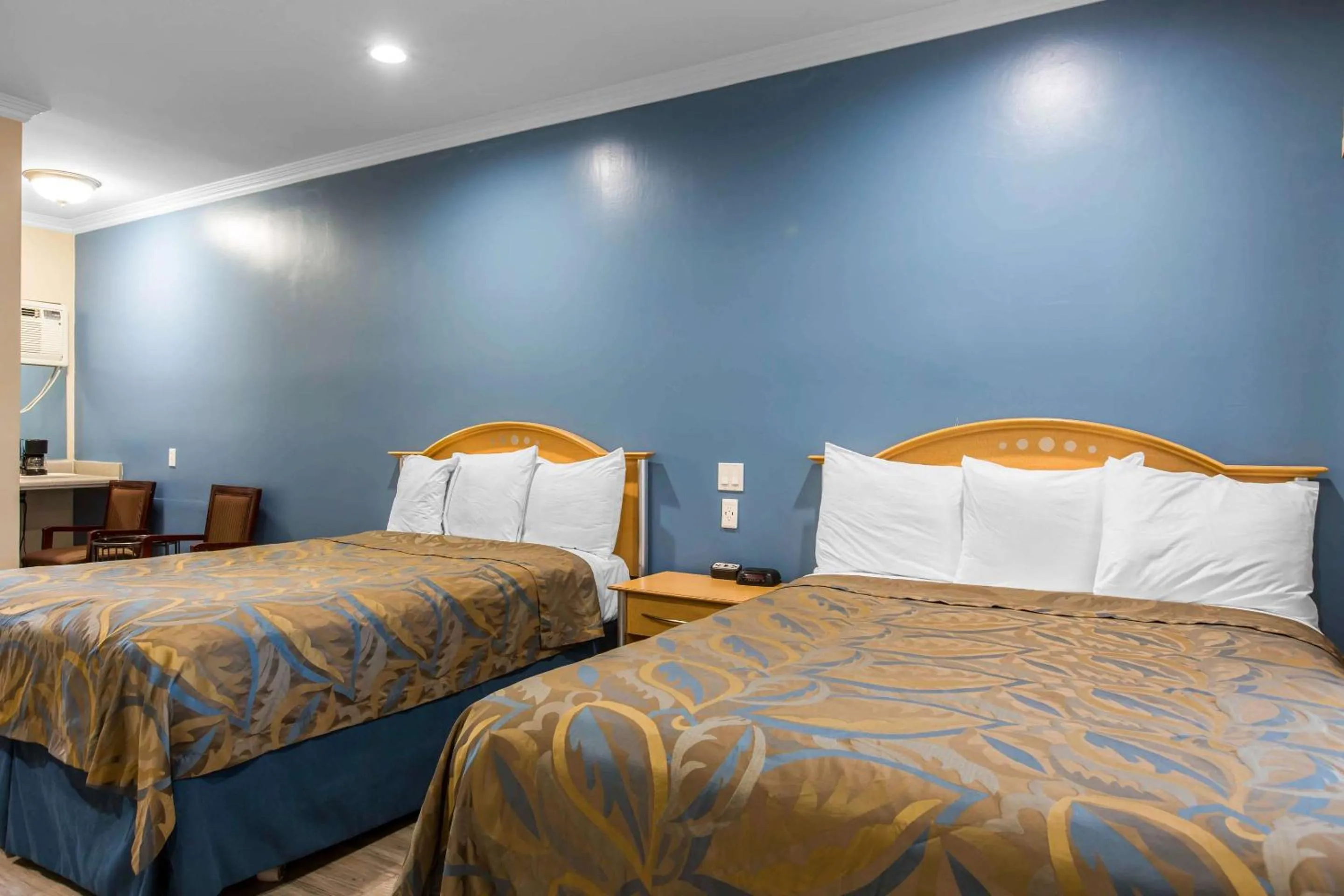 Standard Queen Room with Two Queen Beds - Non-Smoking in Rodeway Inn Escondido Downtown