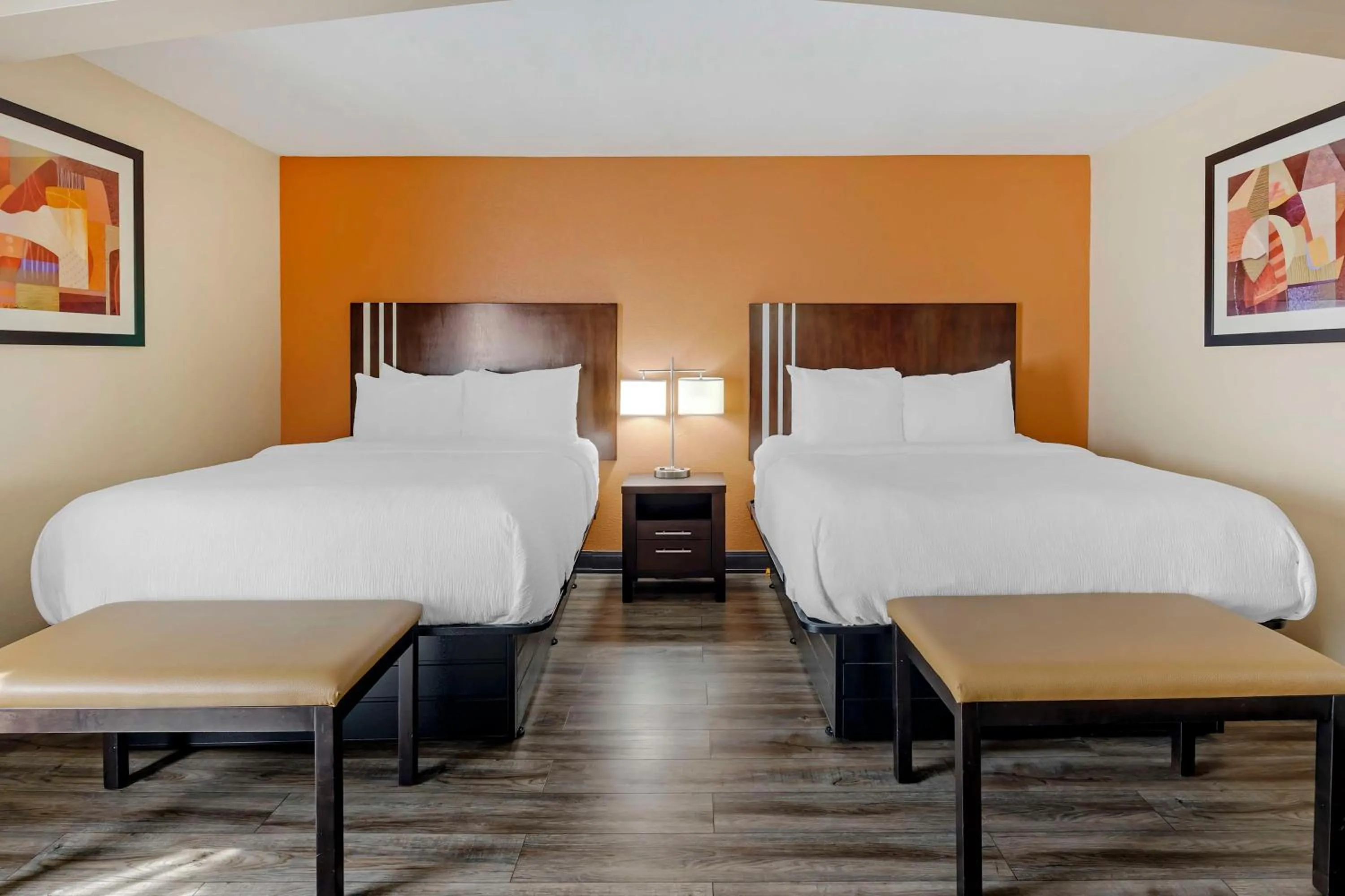 Queen Suite with Two Queen Beds - Non-Smoking in Best Western Kimball Inn