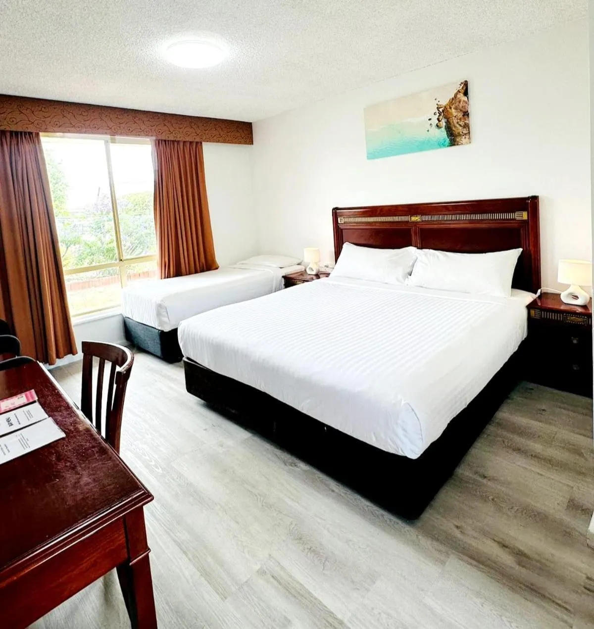 Twin Room with One Queen and One Single Bed in ibis Styles Albany