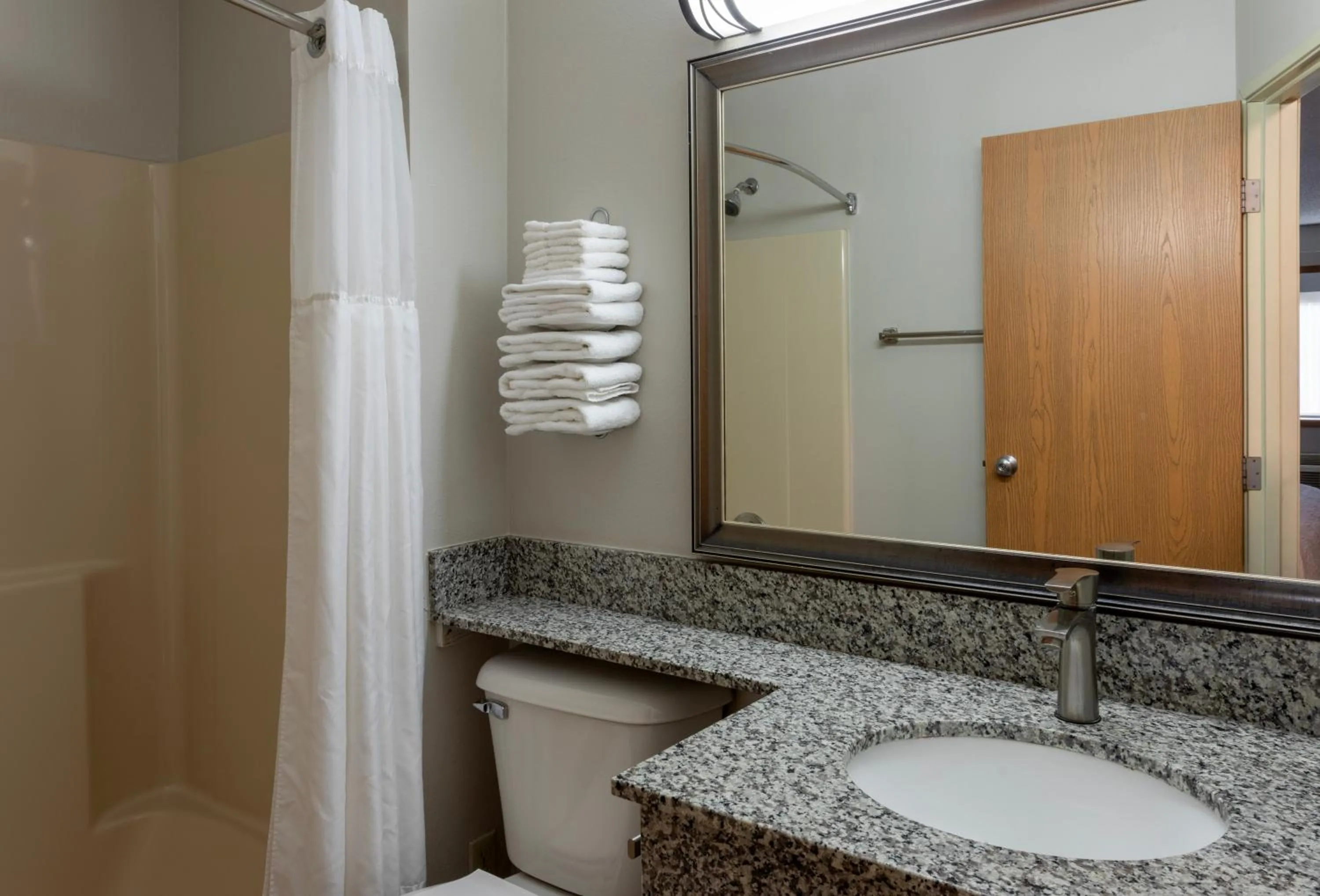 Standard King Room in GrandStay Hotel & Suites