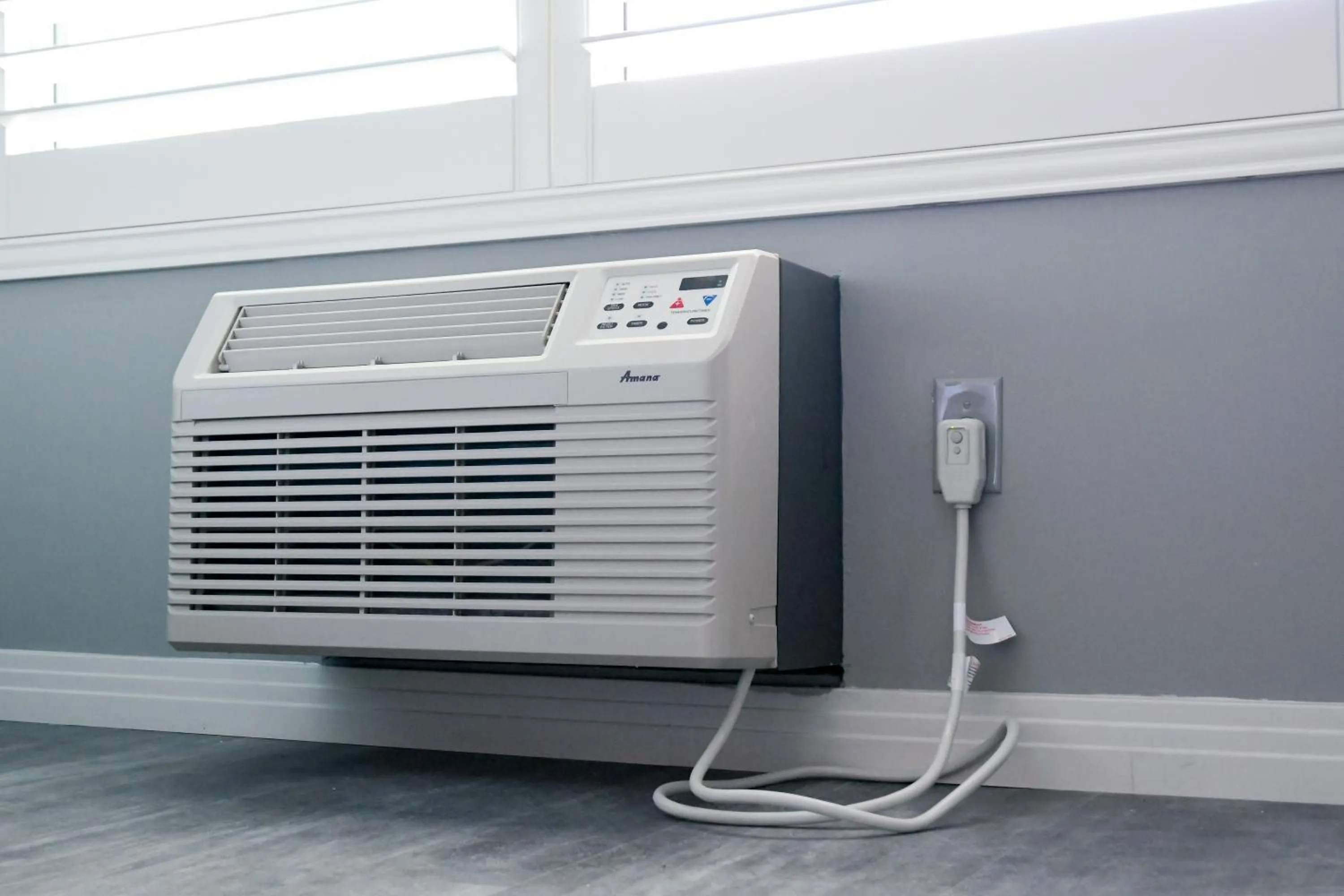 Deluxe Queen Suite in Tilbury Inn