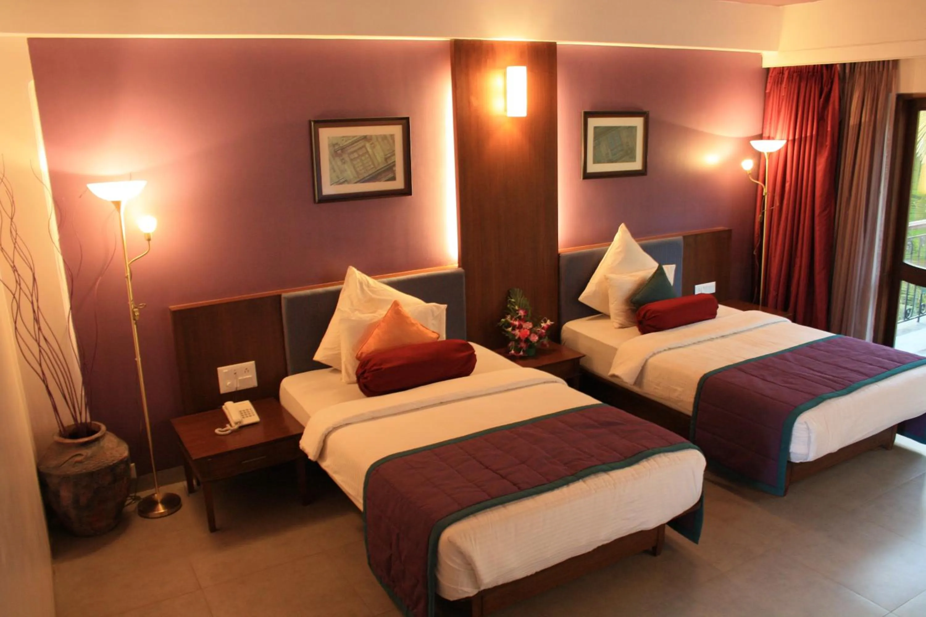Superior Twin Room in Tangerine Boutique Resort