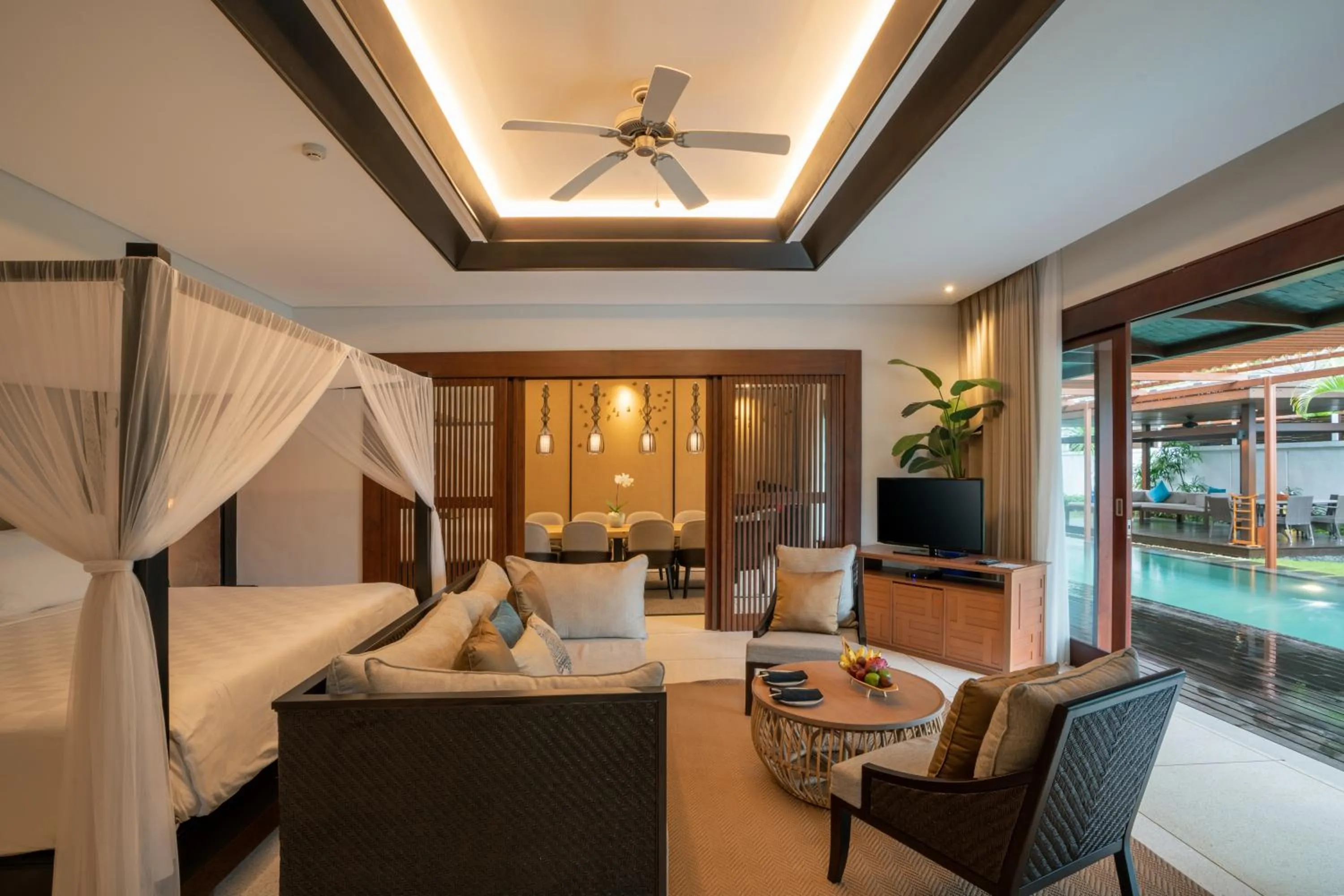 Three-Bedroom Royal Courtyard Villa (Courtyard Villa - Independent Building across the street) in The Samaya Seminyak Bali