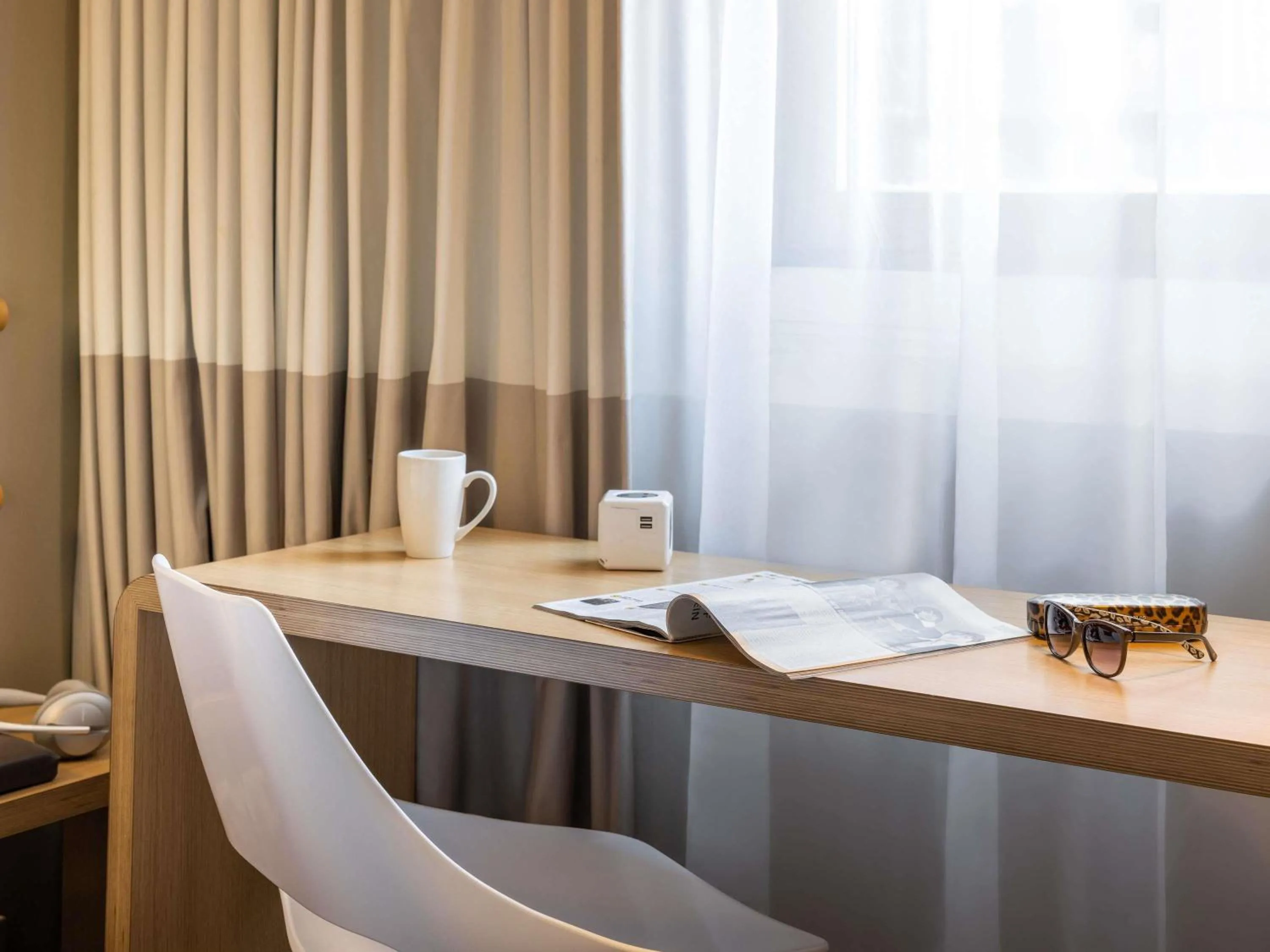 Twin Room with 2 beds in ibis Manchester Centre Princess Street