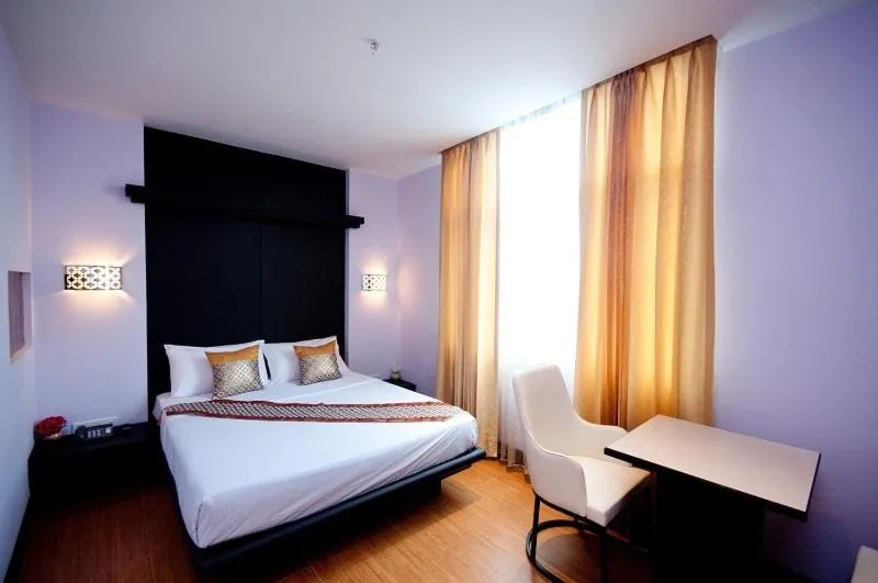 Deluxe Double Room in Siam Paradise Entertainment Complex