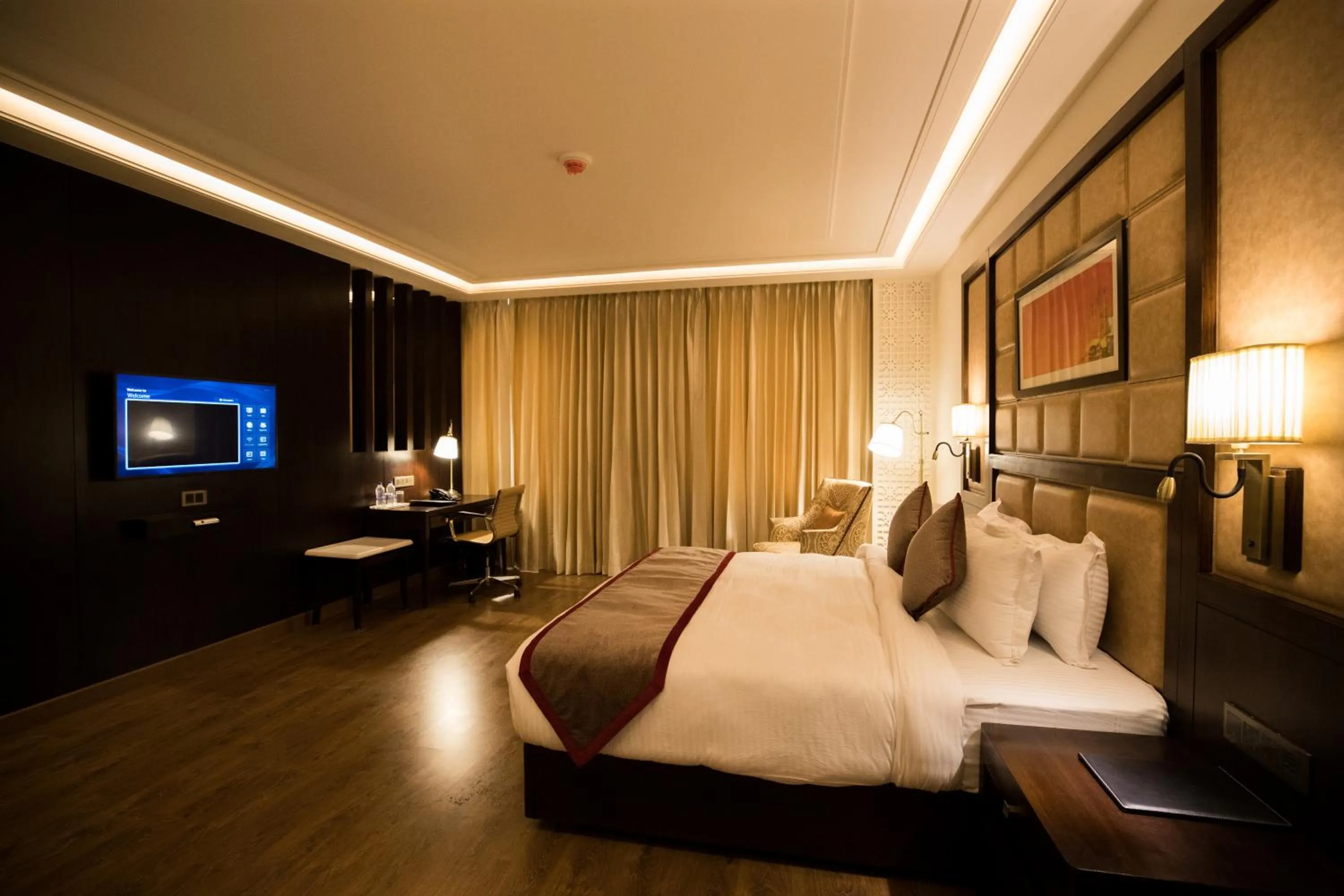 Double Room (Non Smoking) - Book & Unlock Exclusive Discounts in Ramada by Wyndham Kapurthala